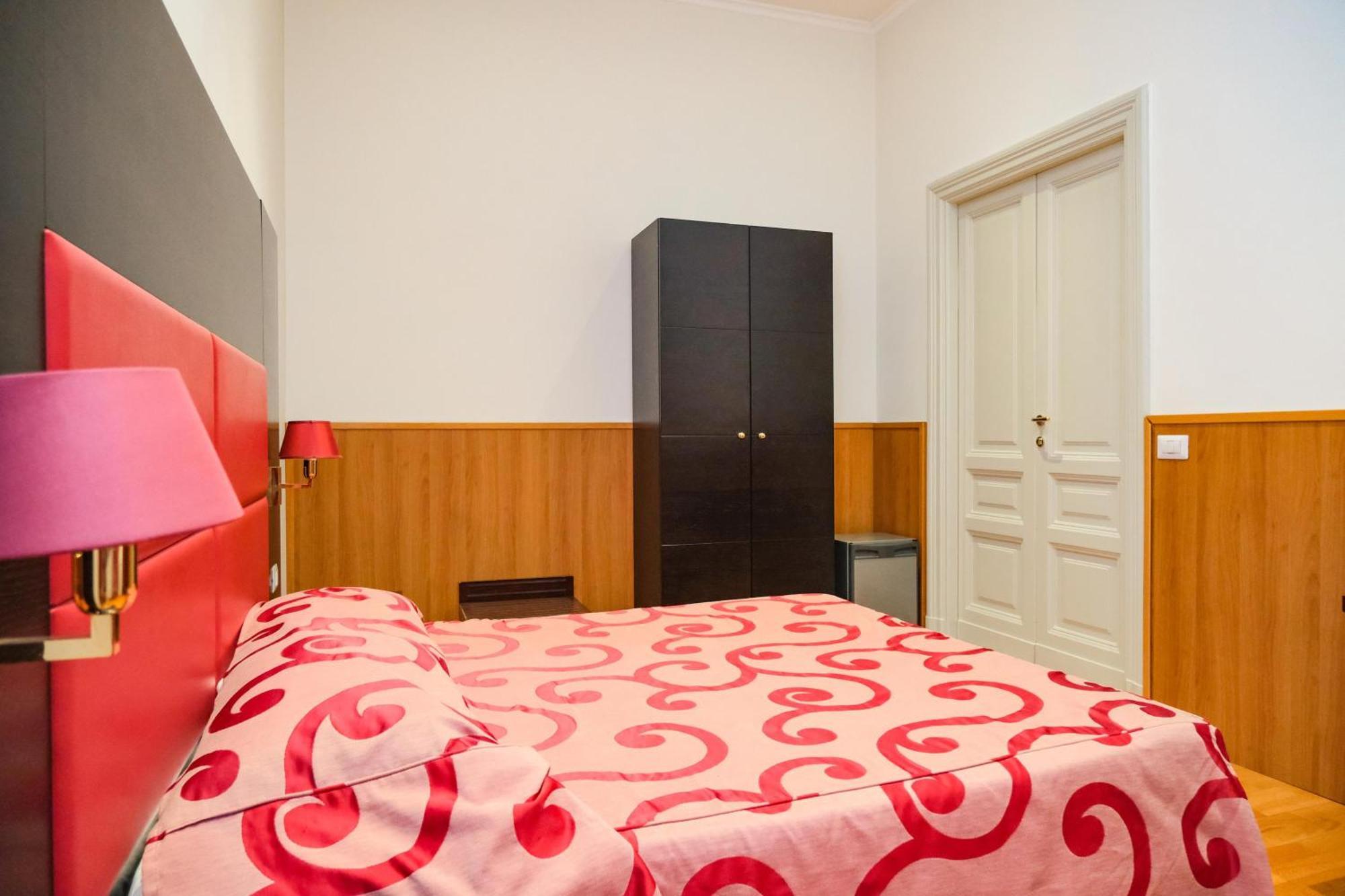 Domus Lilium Apartment Rome