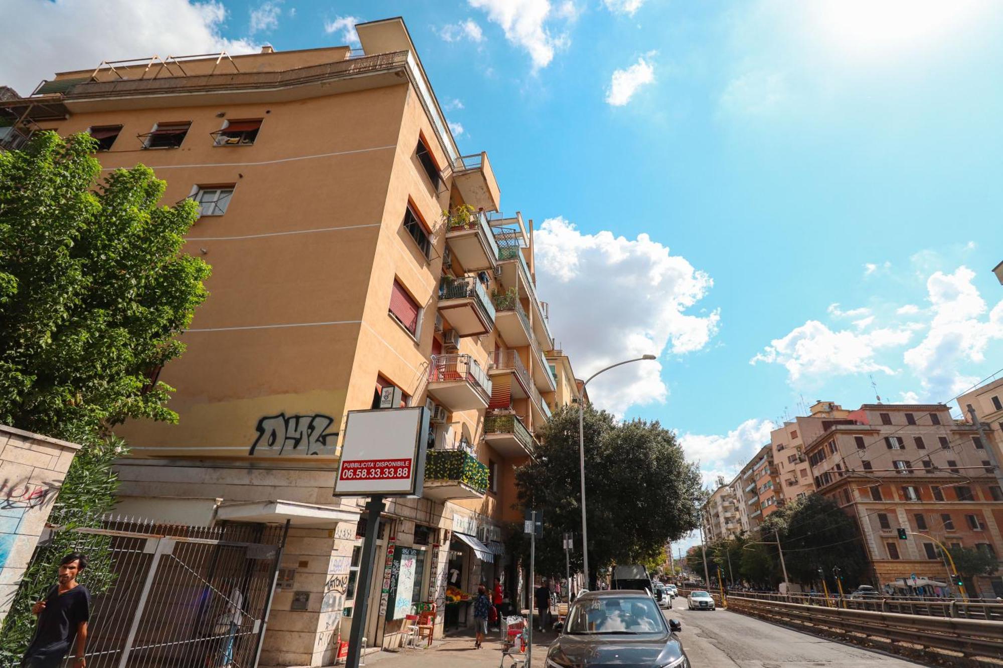 Casilina 403 Spacious 3bdr And 3 Bath * Roma