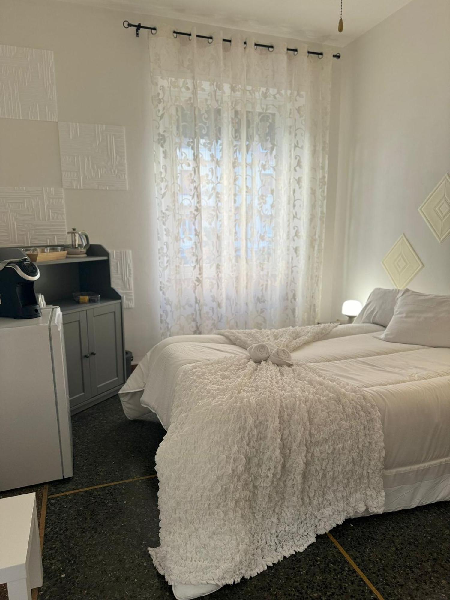 Fenice House Rom