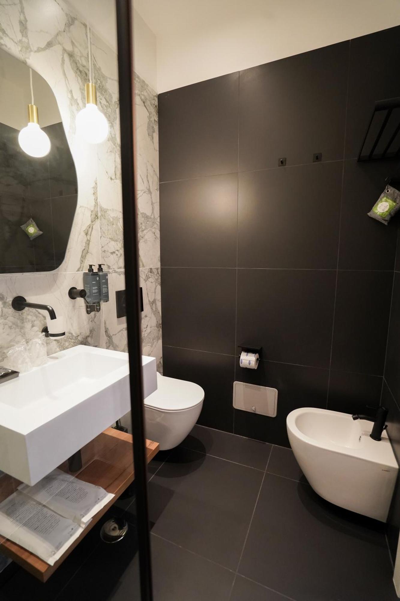 Guest house No Man's Land Rome