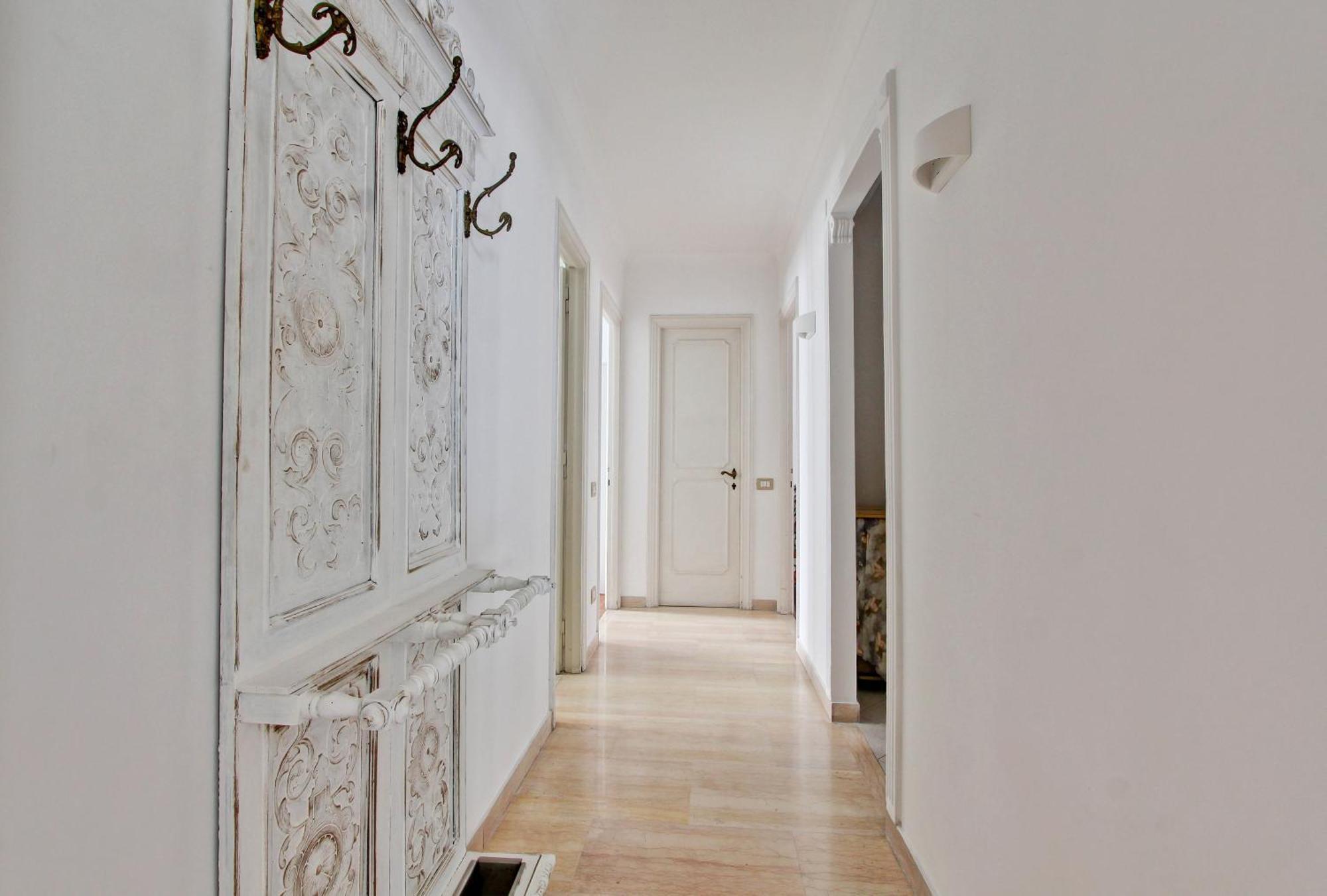 Elle House * Rome