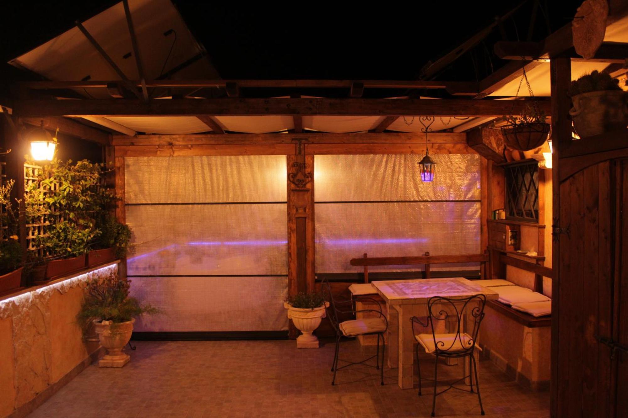 Domus Corneliae - Romantico Attico & Jacuzzi - Metro A Cornelia Appartamento Roma