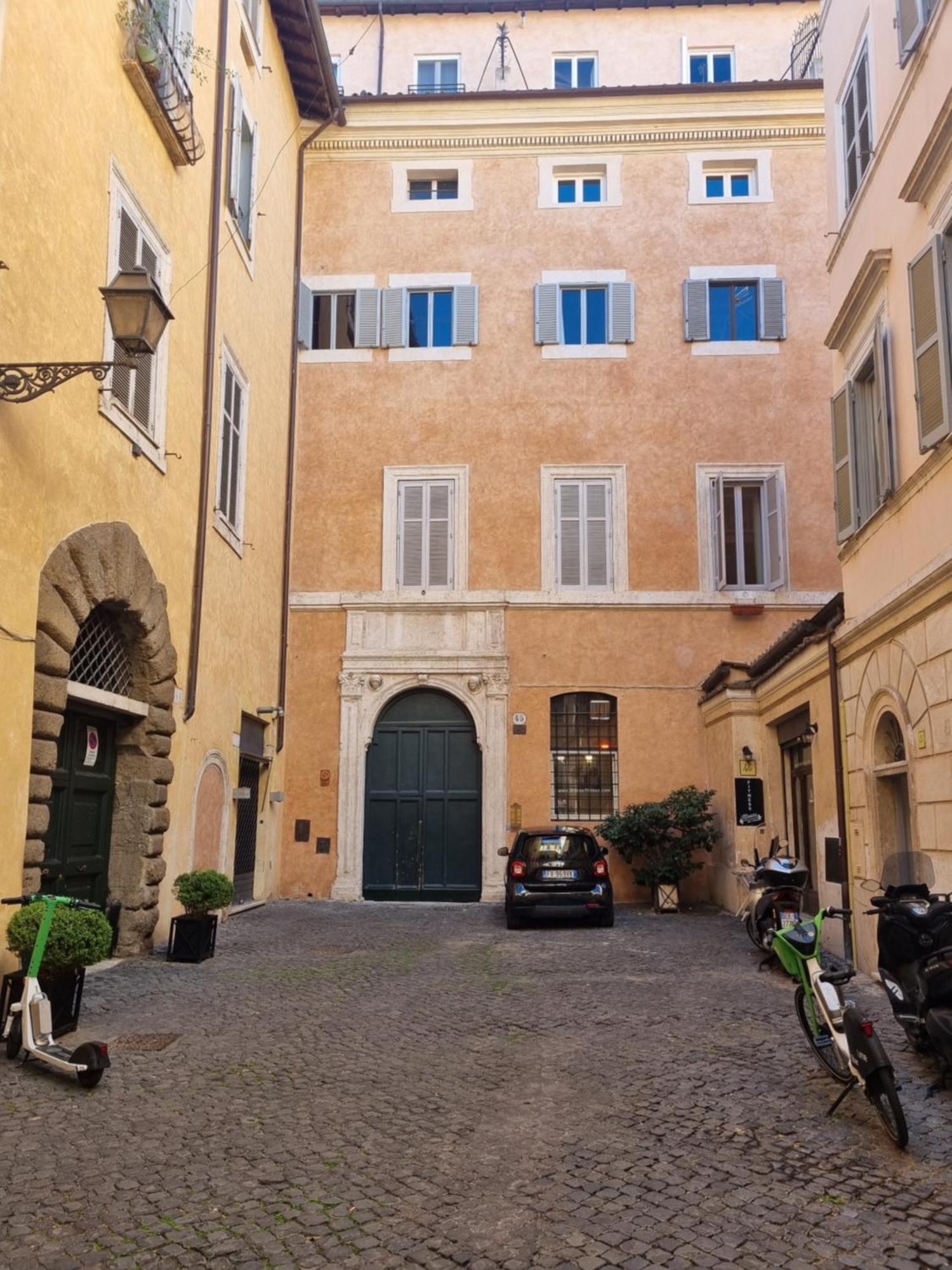 Coronari 2 Holiday home Rome