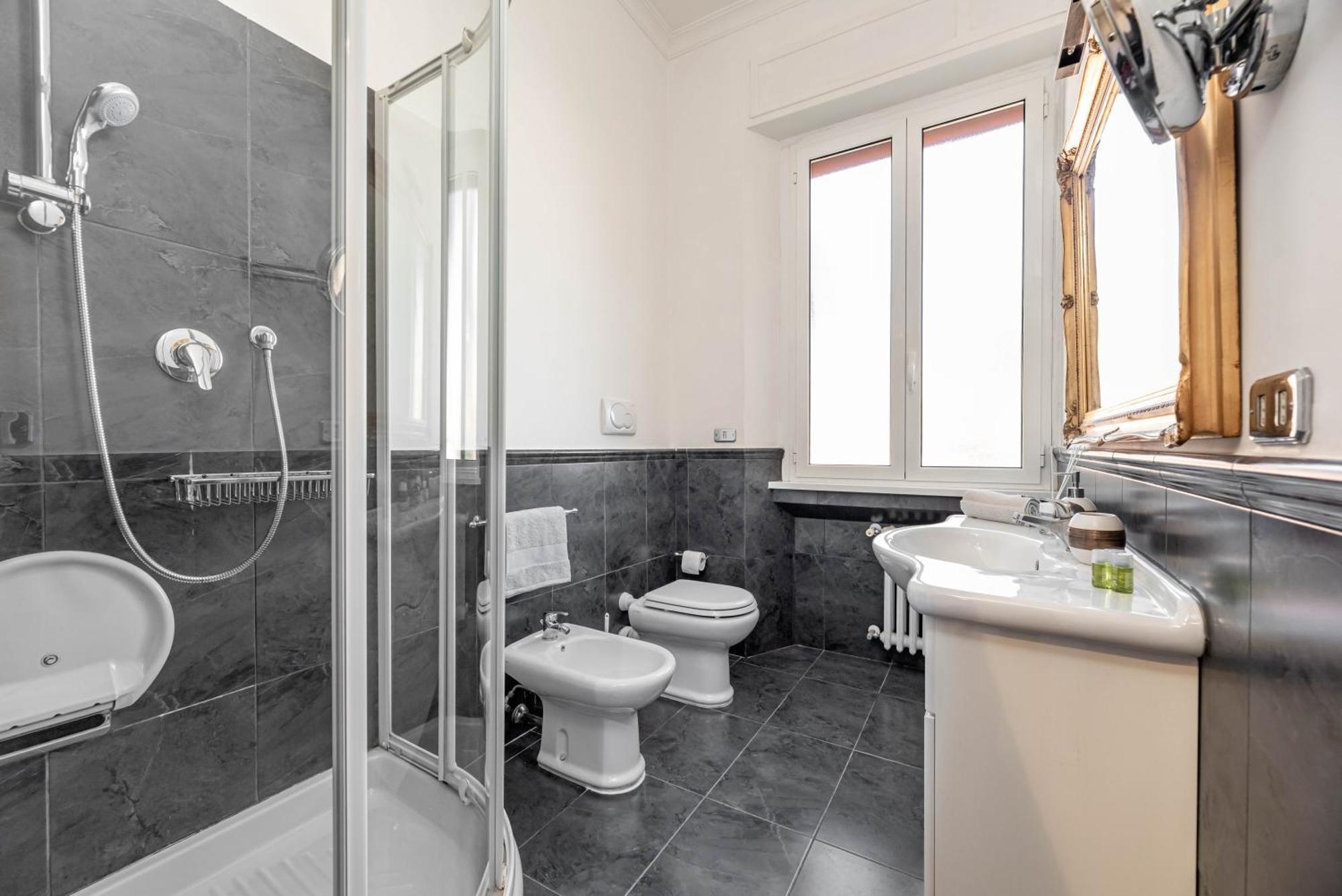 Splendido A Ada Apartamento