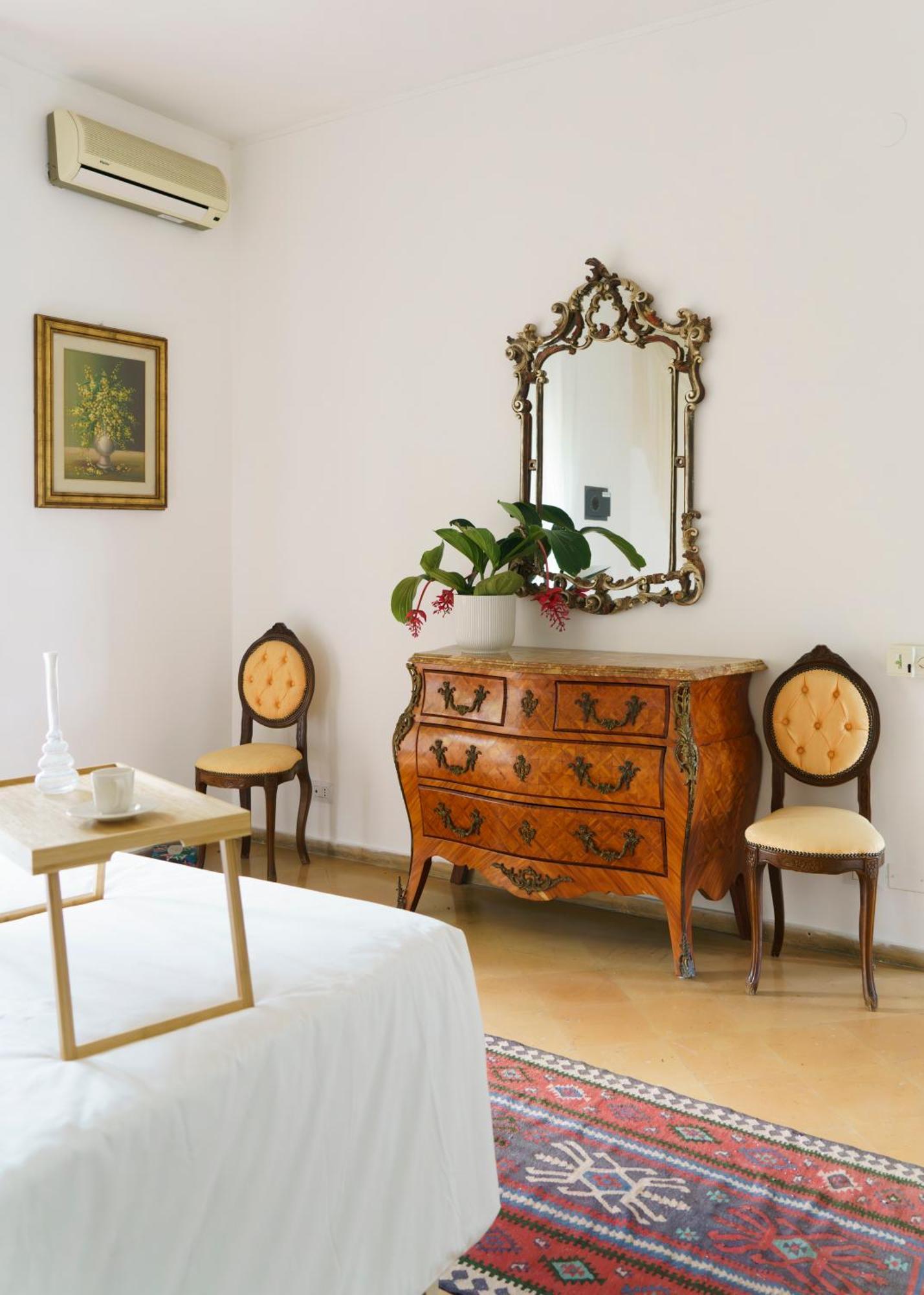 Mara Appia Antica Villa *