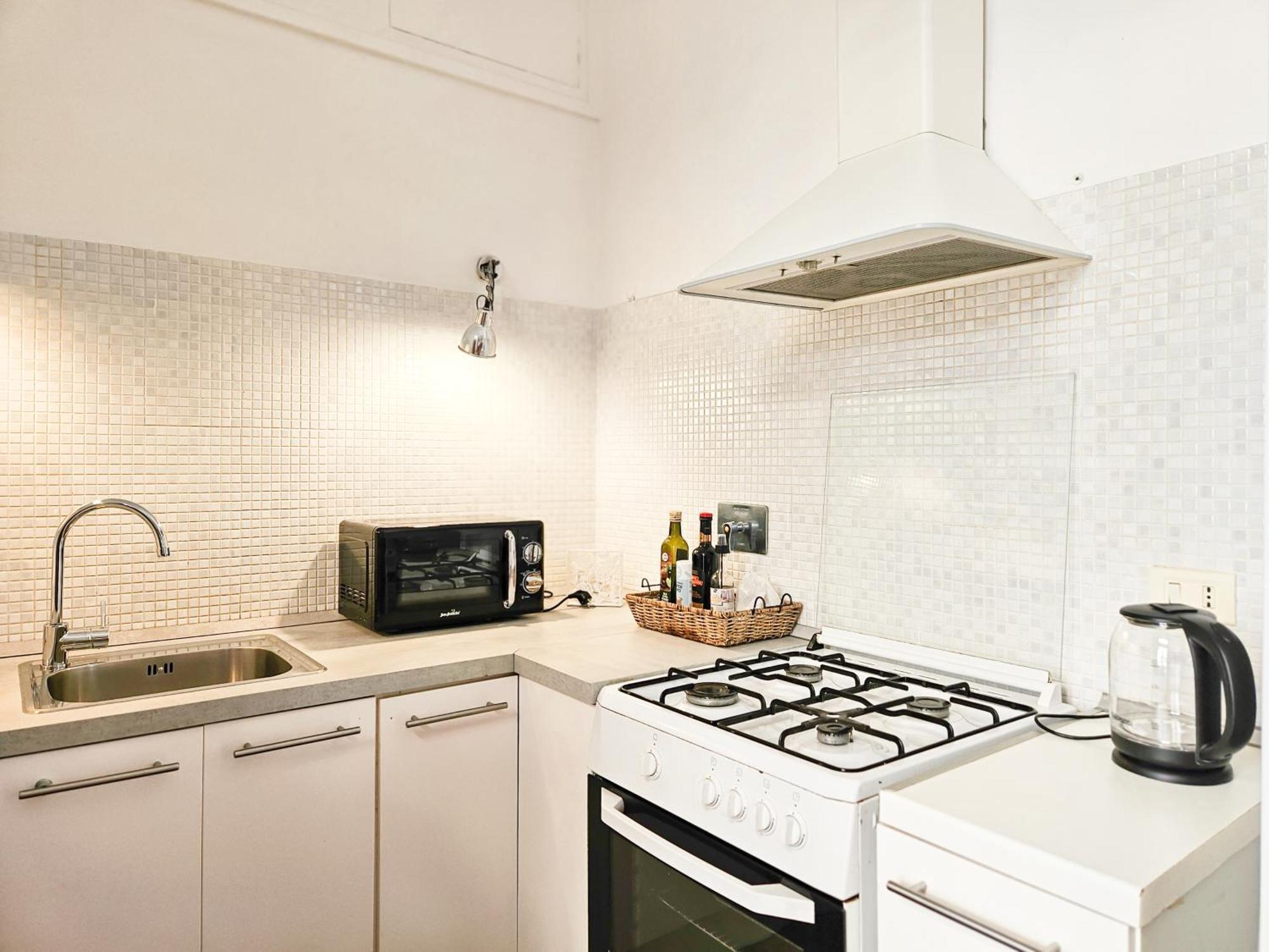 Apartamento Titus House Nelle Vicinanze Del Colosseo