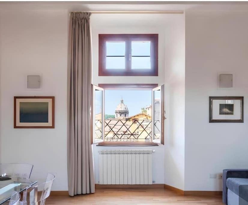 Live - Exclusive Penthouses * Roma