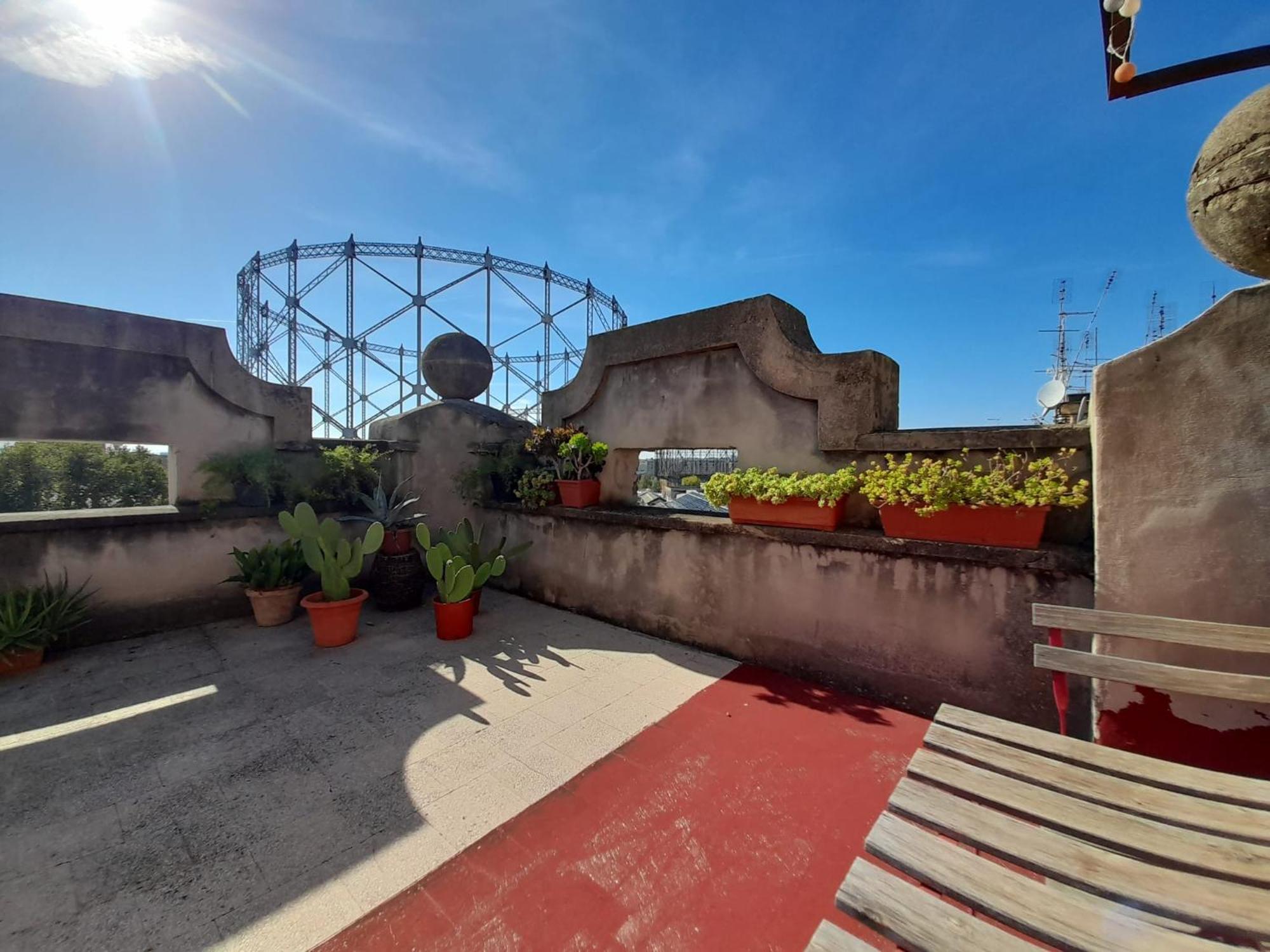 Elena's - Piramide Metro Station Apartment Rom