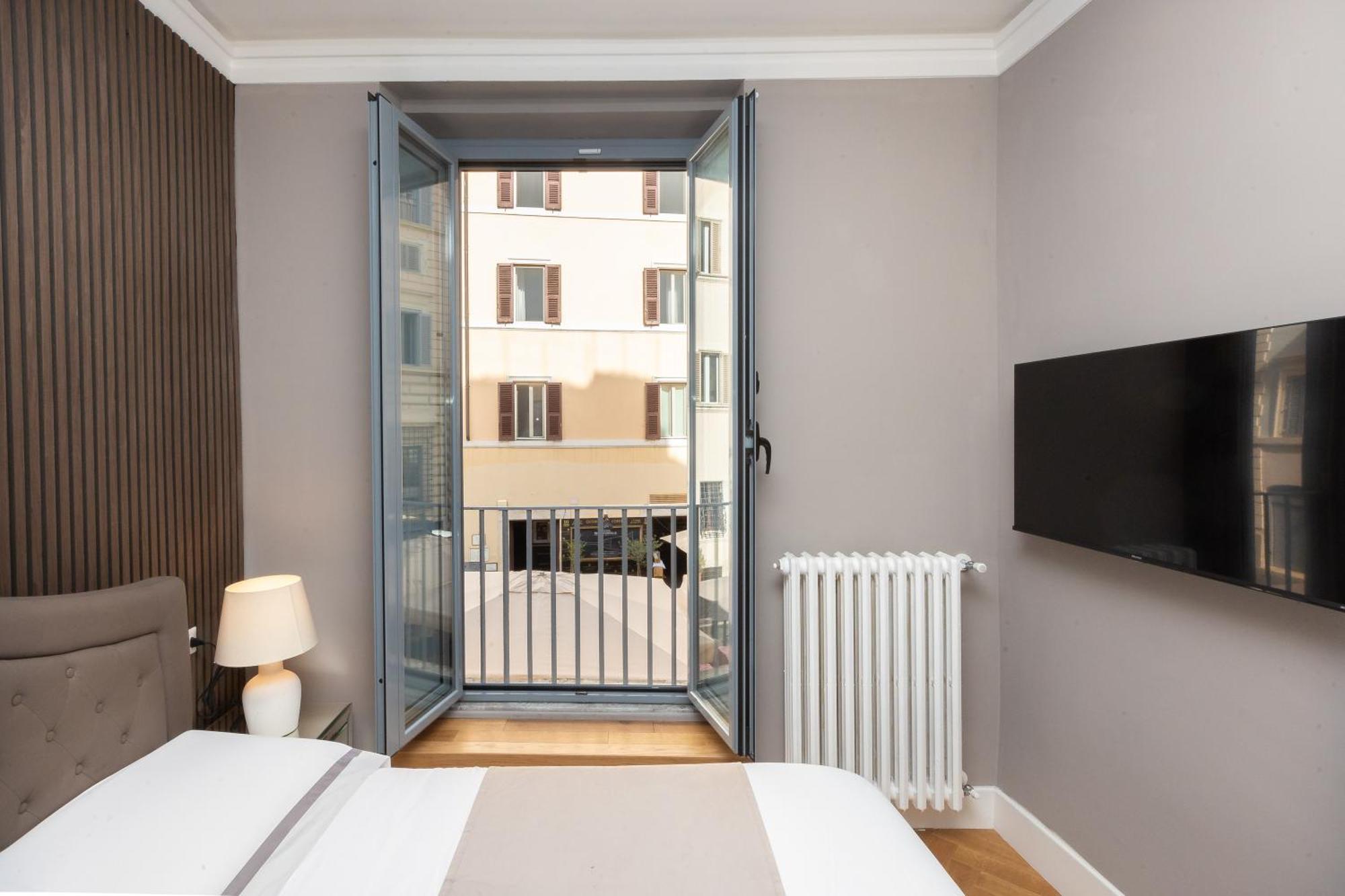 Amazing 3-bedrooms Pantheon * Roma