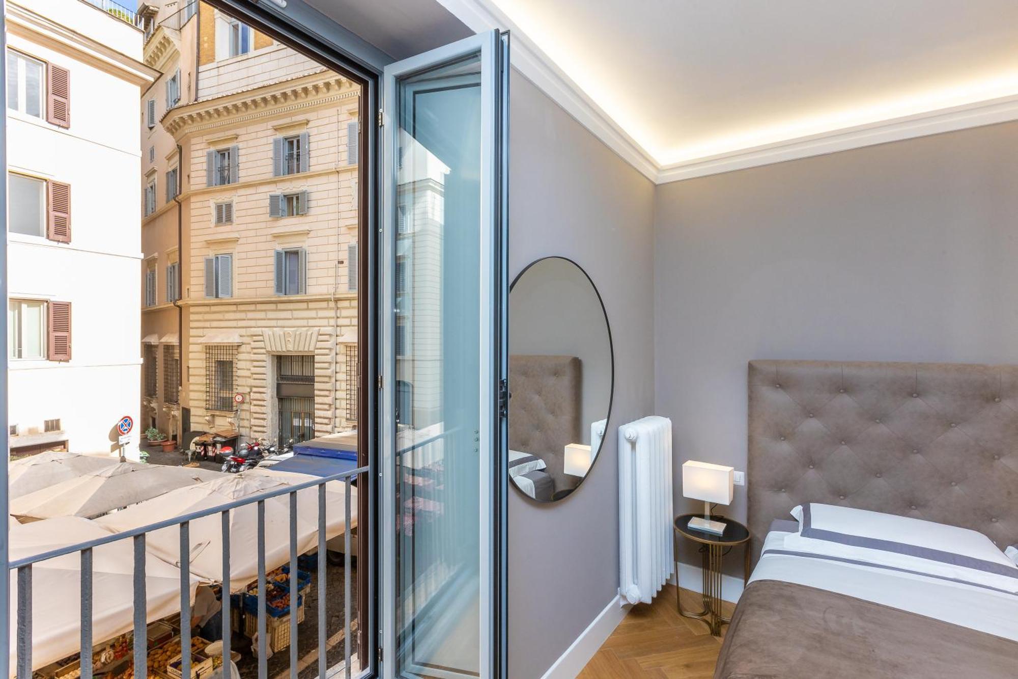 Amazing 3-bedrooms Pantheon Appartamento