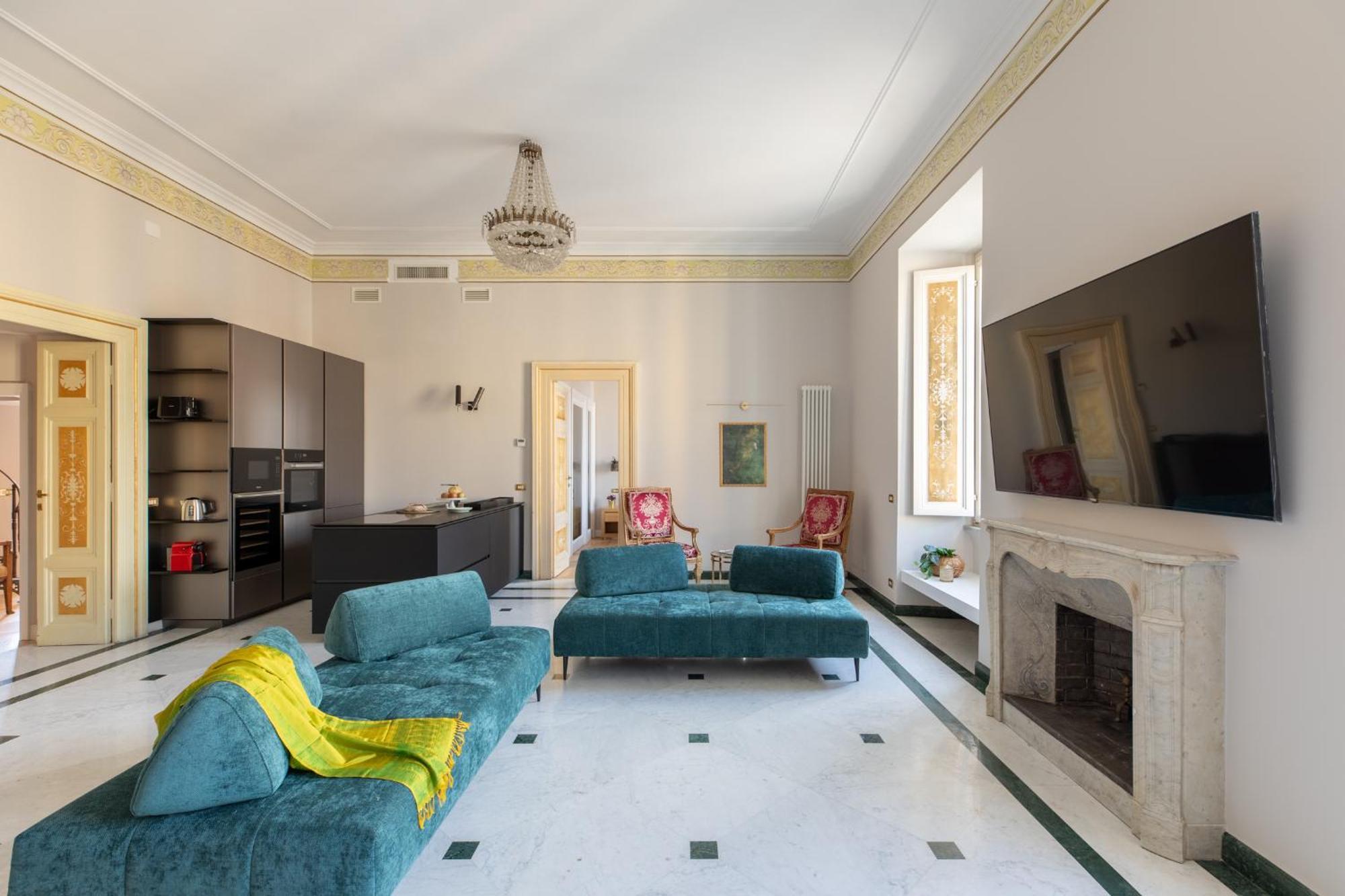 Iflat Vatican & Navona Brand New Chic Apartment