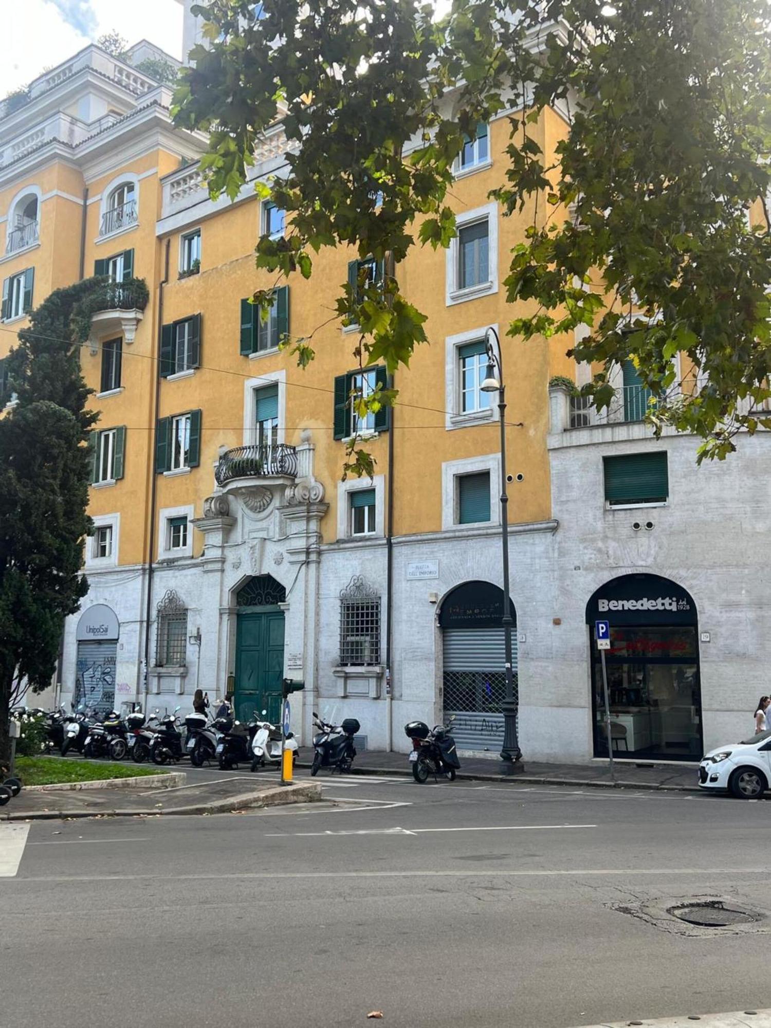 Gjestgiverier Emporio 36 Boutique