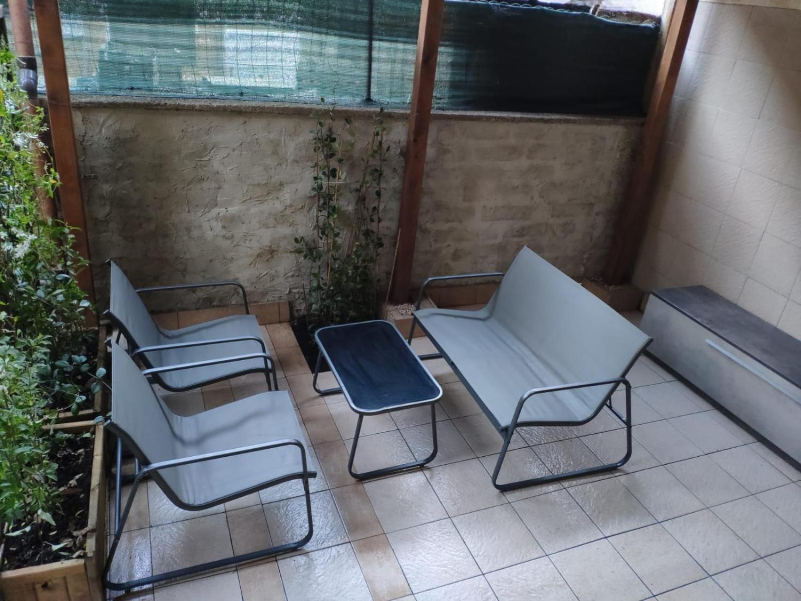 Deluxe With Private Kitchen And Garden - Close To Metro C Guest house Rome