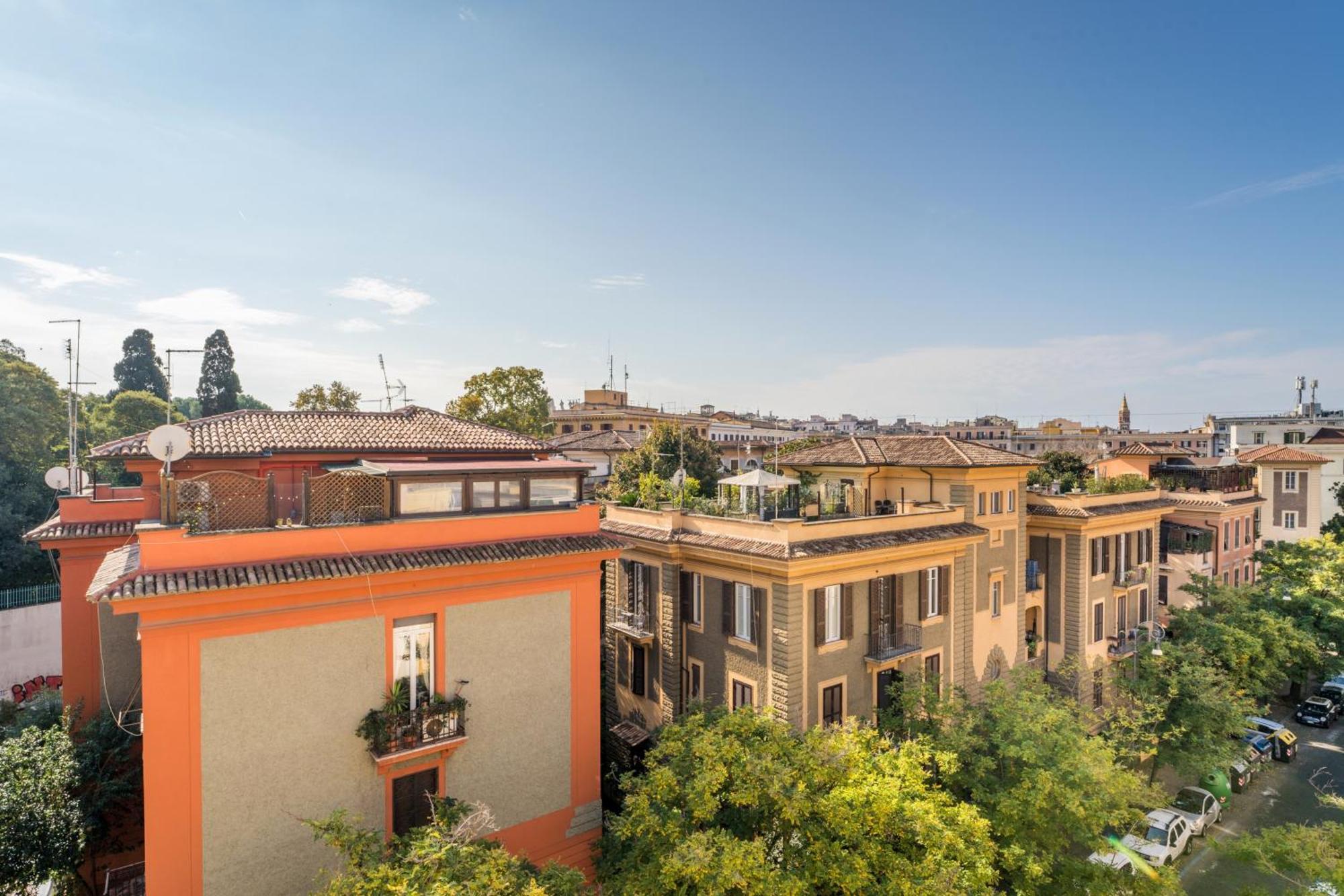 Appartamento Comics Penthouse, Funny Flat Nearby Colosseum Roma