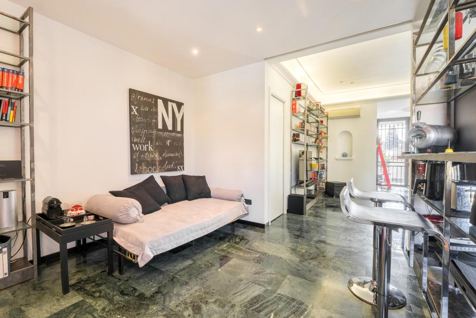 Comics Penthouse, Funny Flat Nearby Colosseum Roma