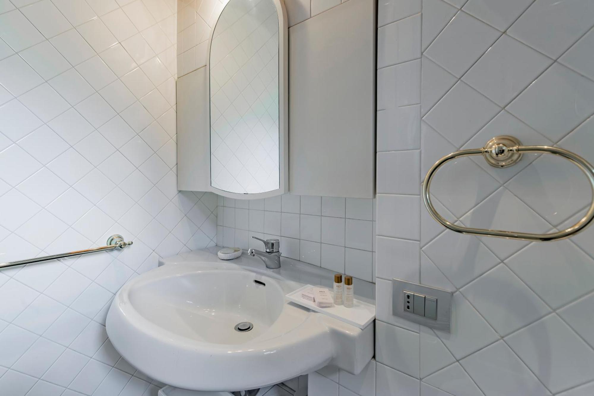 Urent - Trastevere Petite Escape * Roma