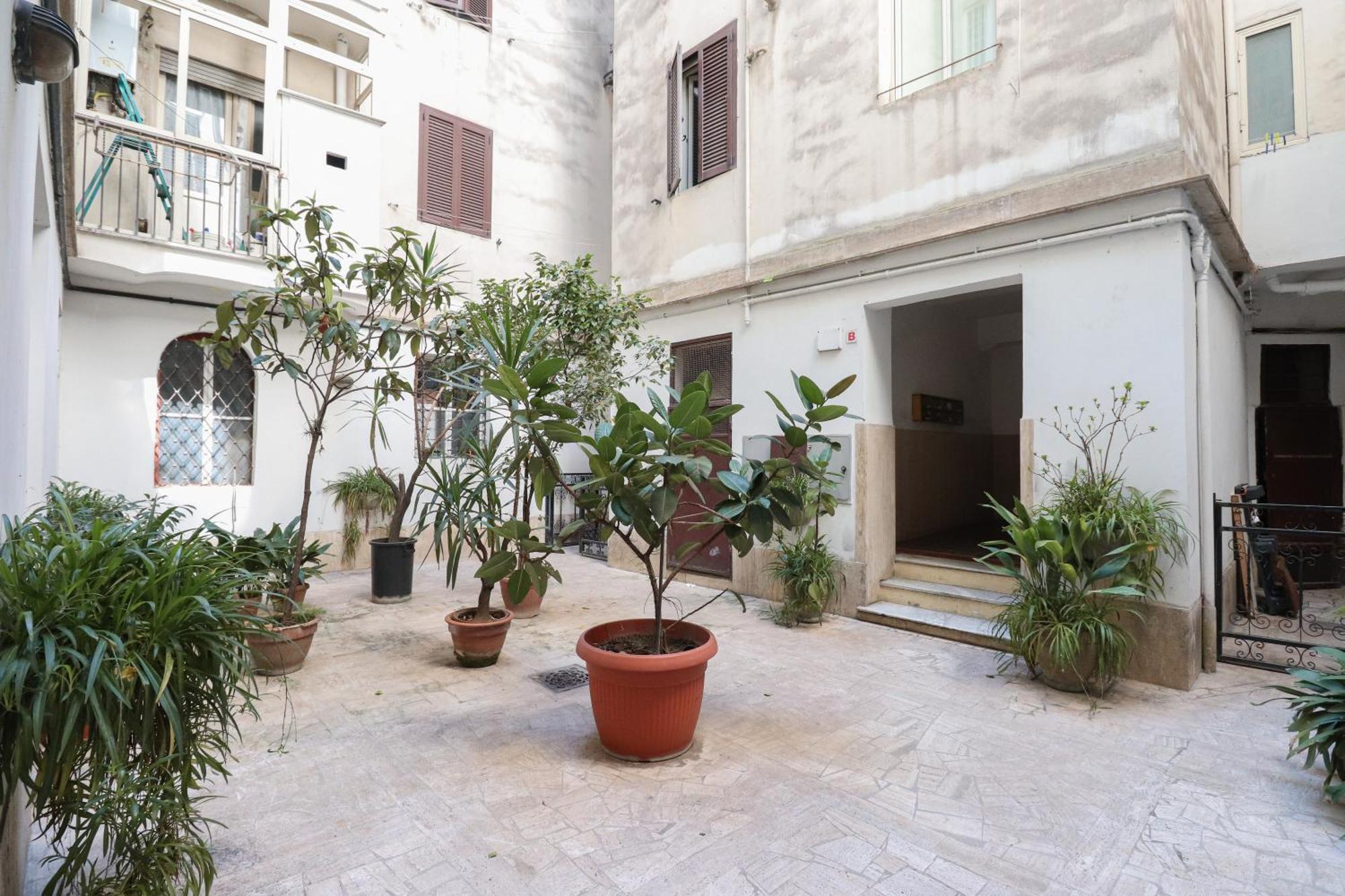 Appartamento In Via Plauto Roma