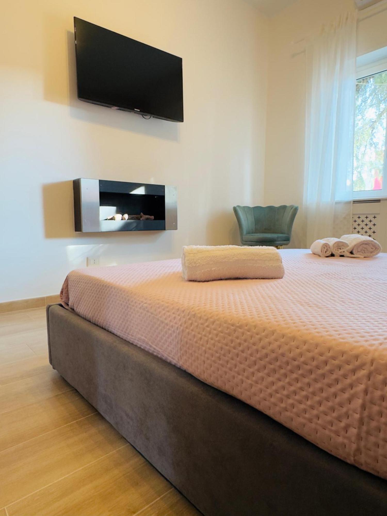 Alexander Charme In Apartamento Roma
