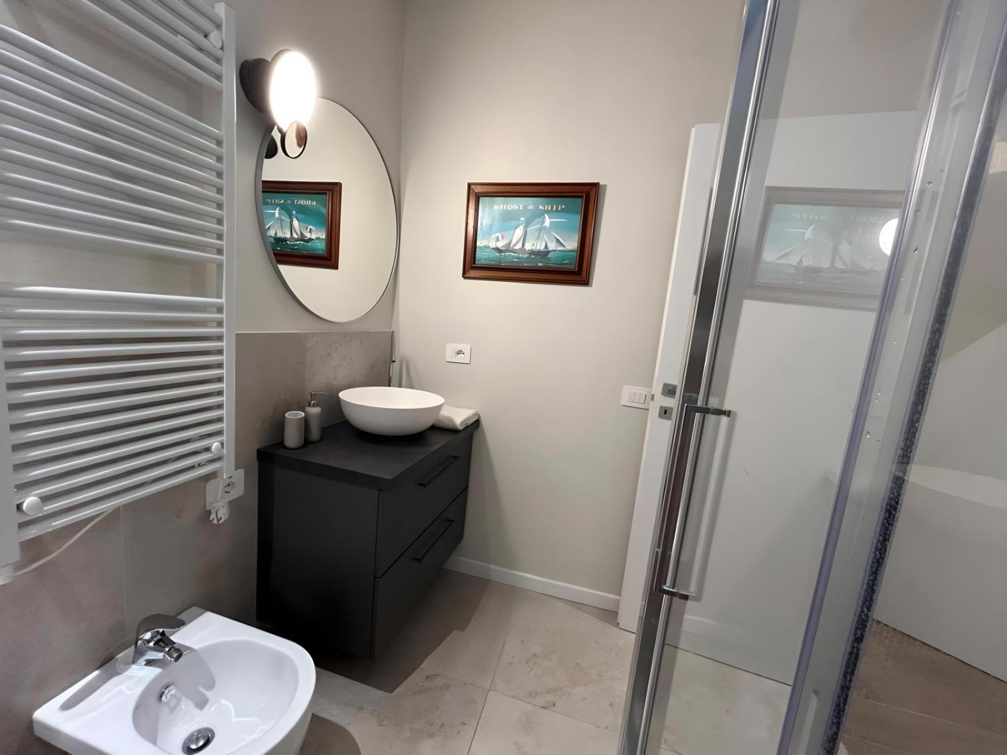 Cbmc - Couldn't Be Apartment Rom