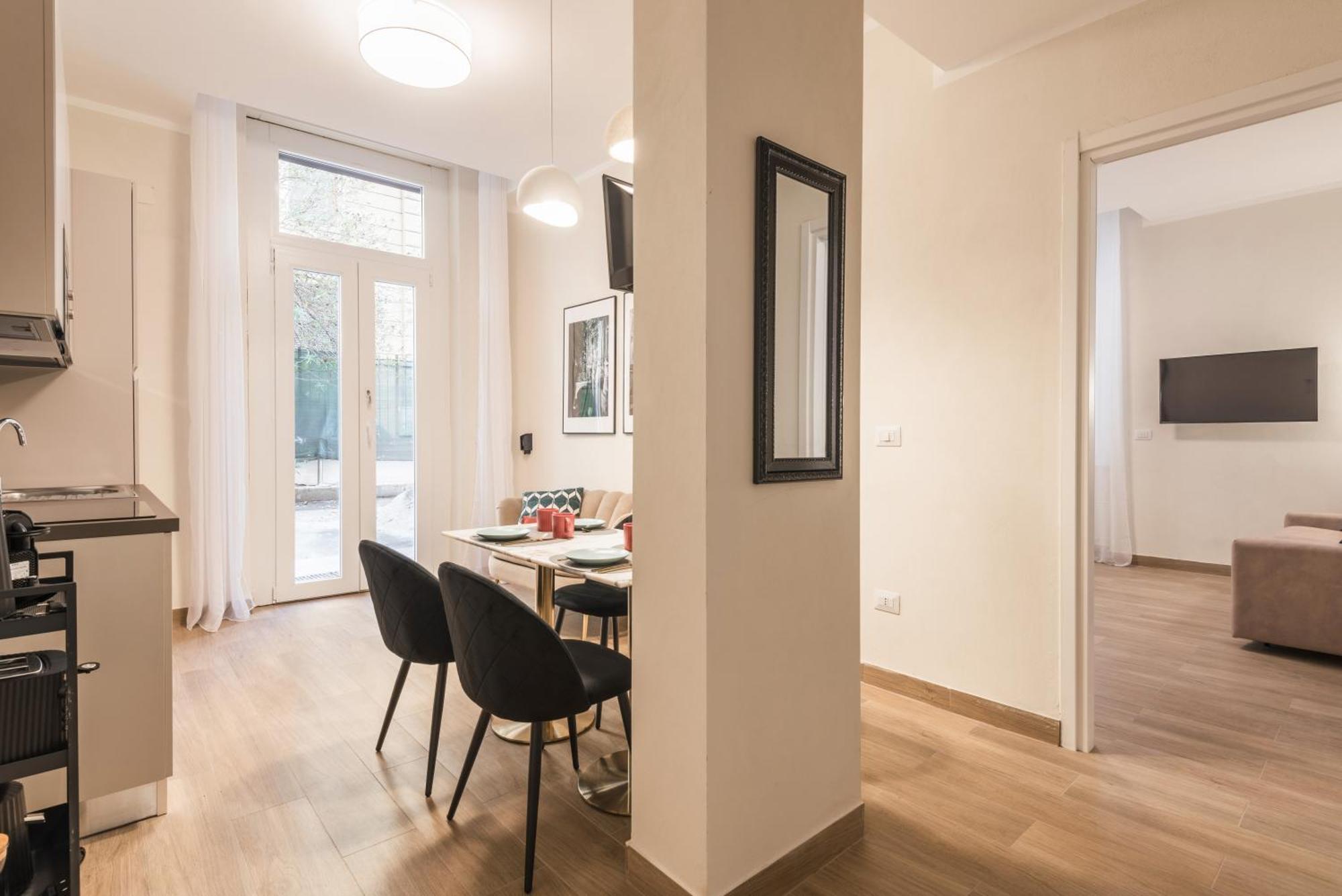 Apartamento C1 Class Apartments, 2 Delux, Max 6 Persone Distante 15 Minuti A Piedi Da Fontana Di Trevi