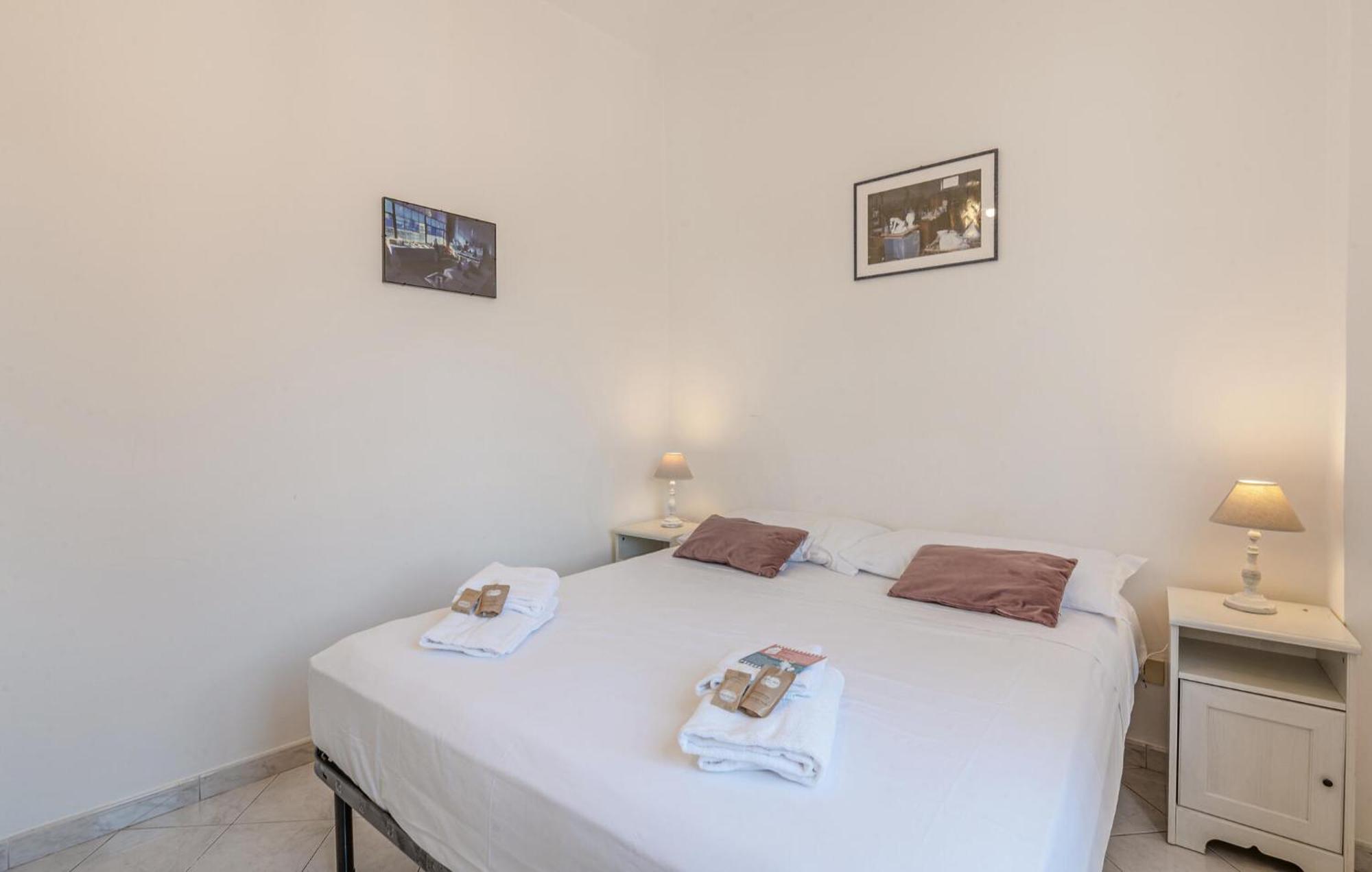 Beautiful In With Kitchenette Apartment Rome