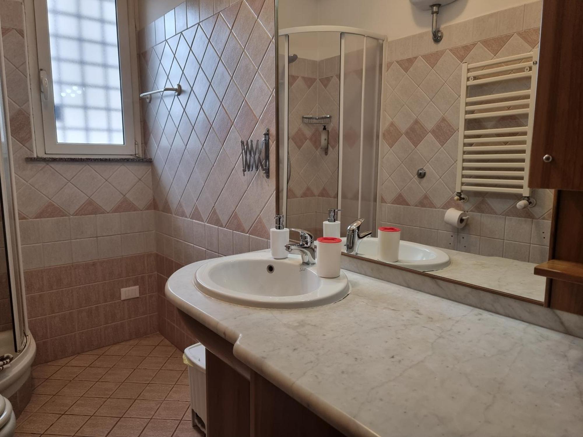 Domi 10 Apartment, Stazione Termini, Via Curtatone 12 Leilighet