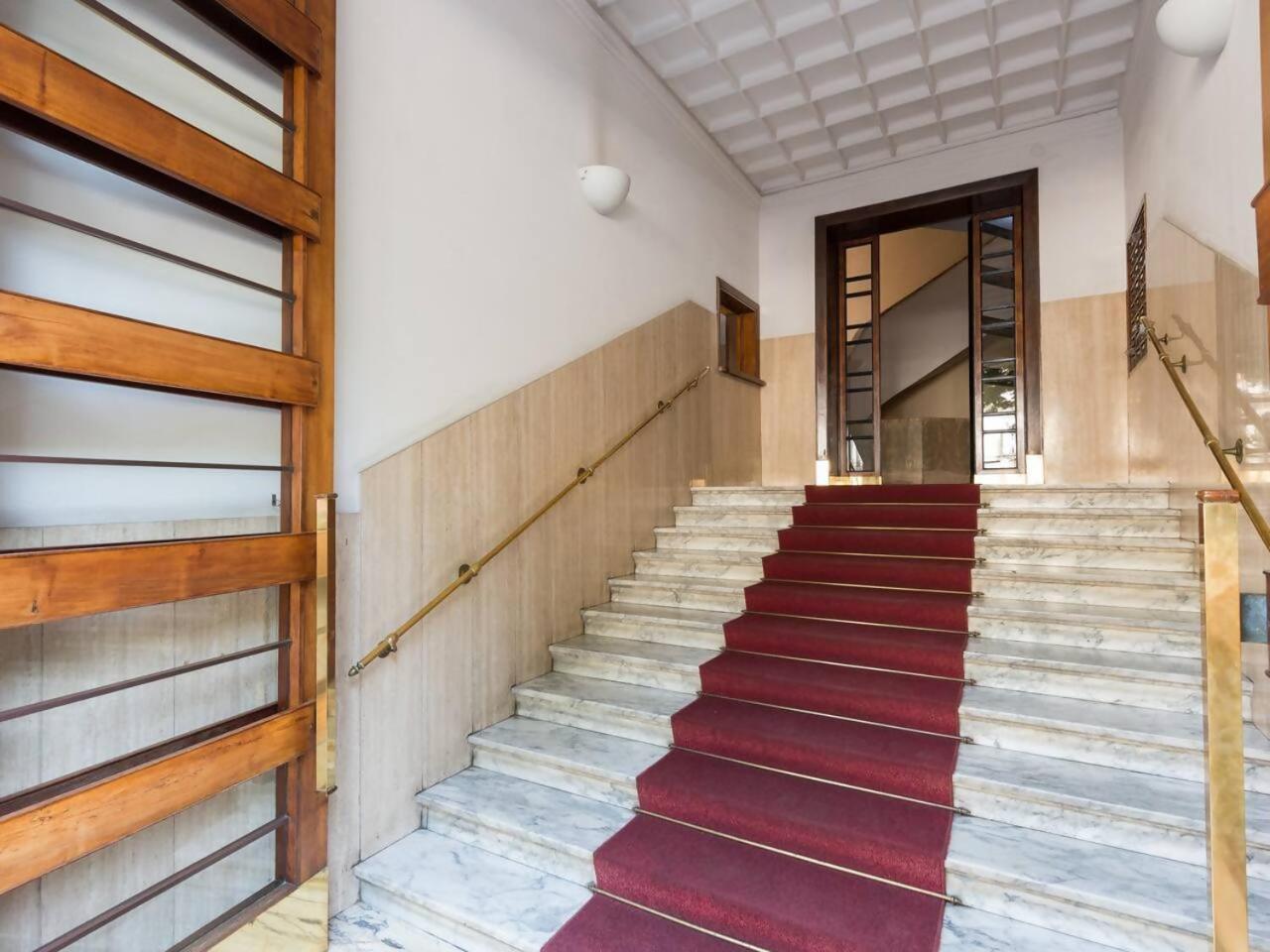 Delightful Penthouse View St Peter Leilighet