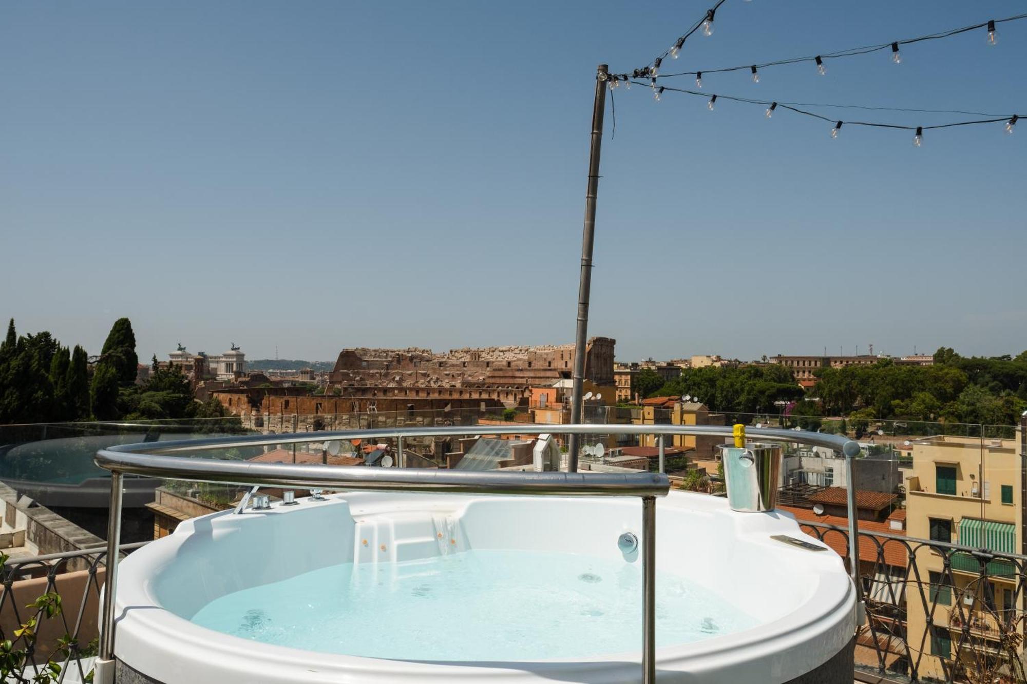 Acomodação com café da manhã  Rooftop Colosseo - D'amore 5*