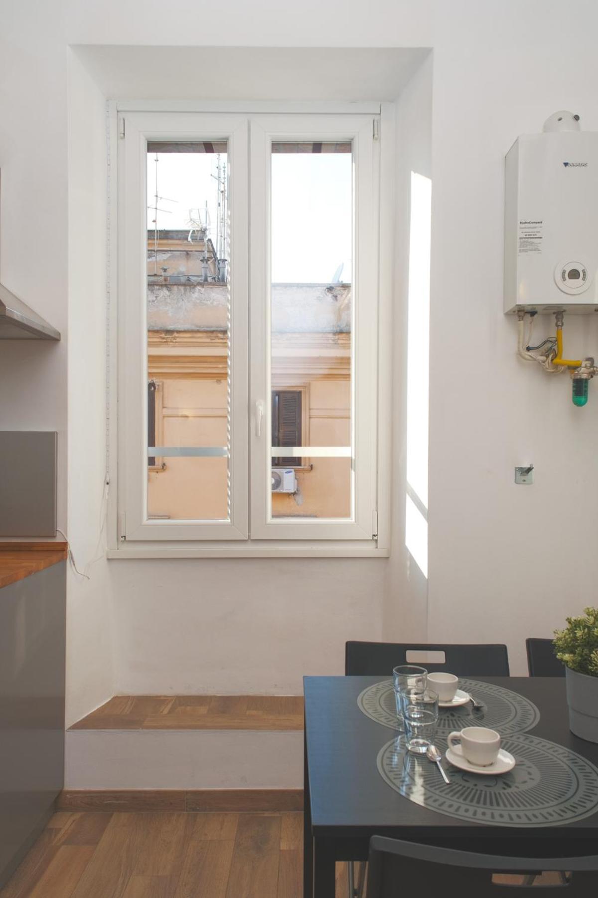 Elena's - Piramide Metro Station Apartment *