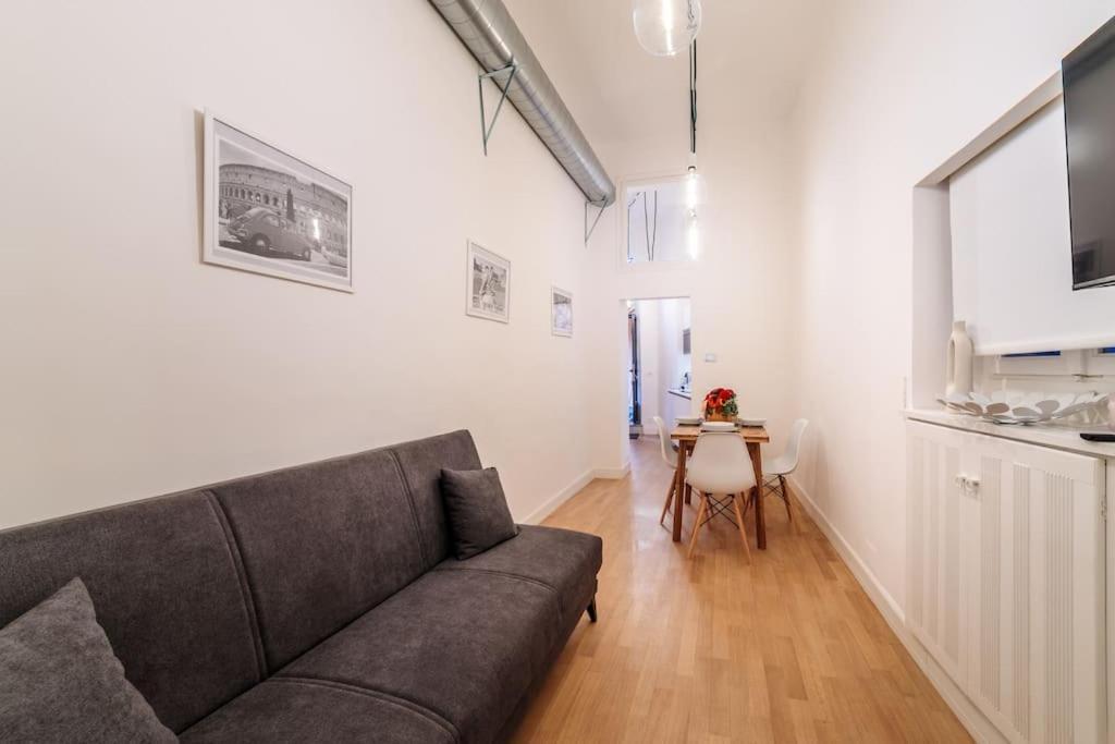 Apartamento Casa Trilussa, Luxury House With Terrace - Trastevere *