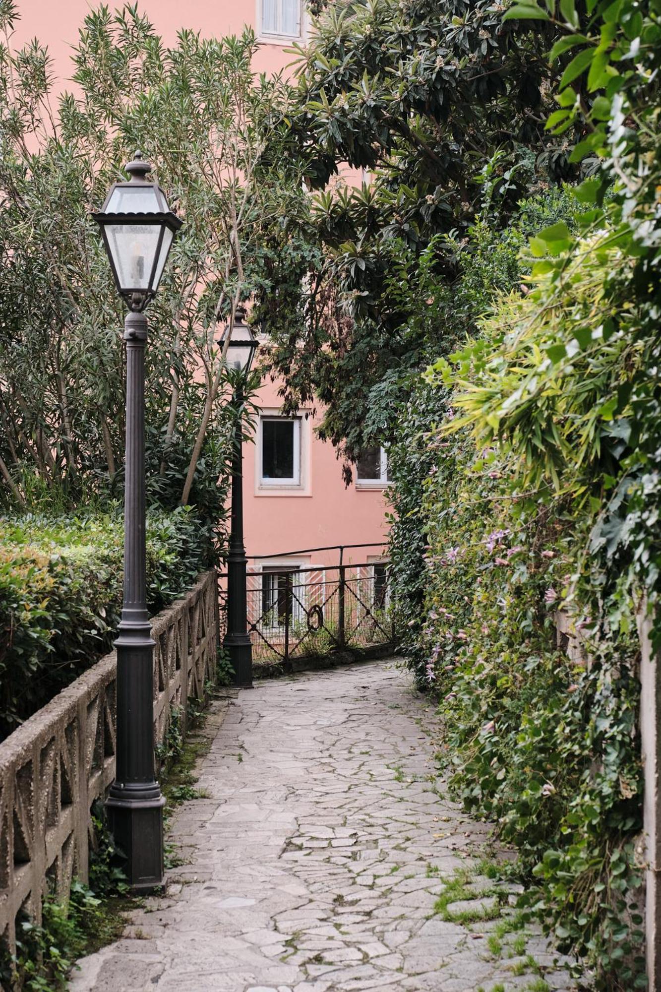 Trastevere- Flat Con Giardino, Ac, Wi-fi & Netflix Apartamento *