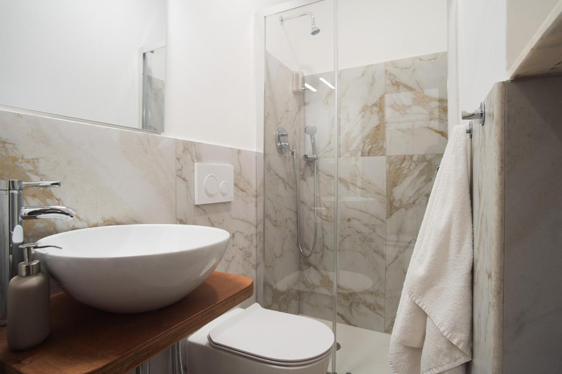 Vaticano - 3 Bagni - 11 Posti - 200mq - 7 Letti - Wifi Apartamento Roma