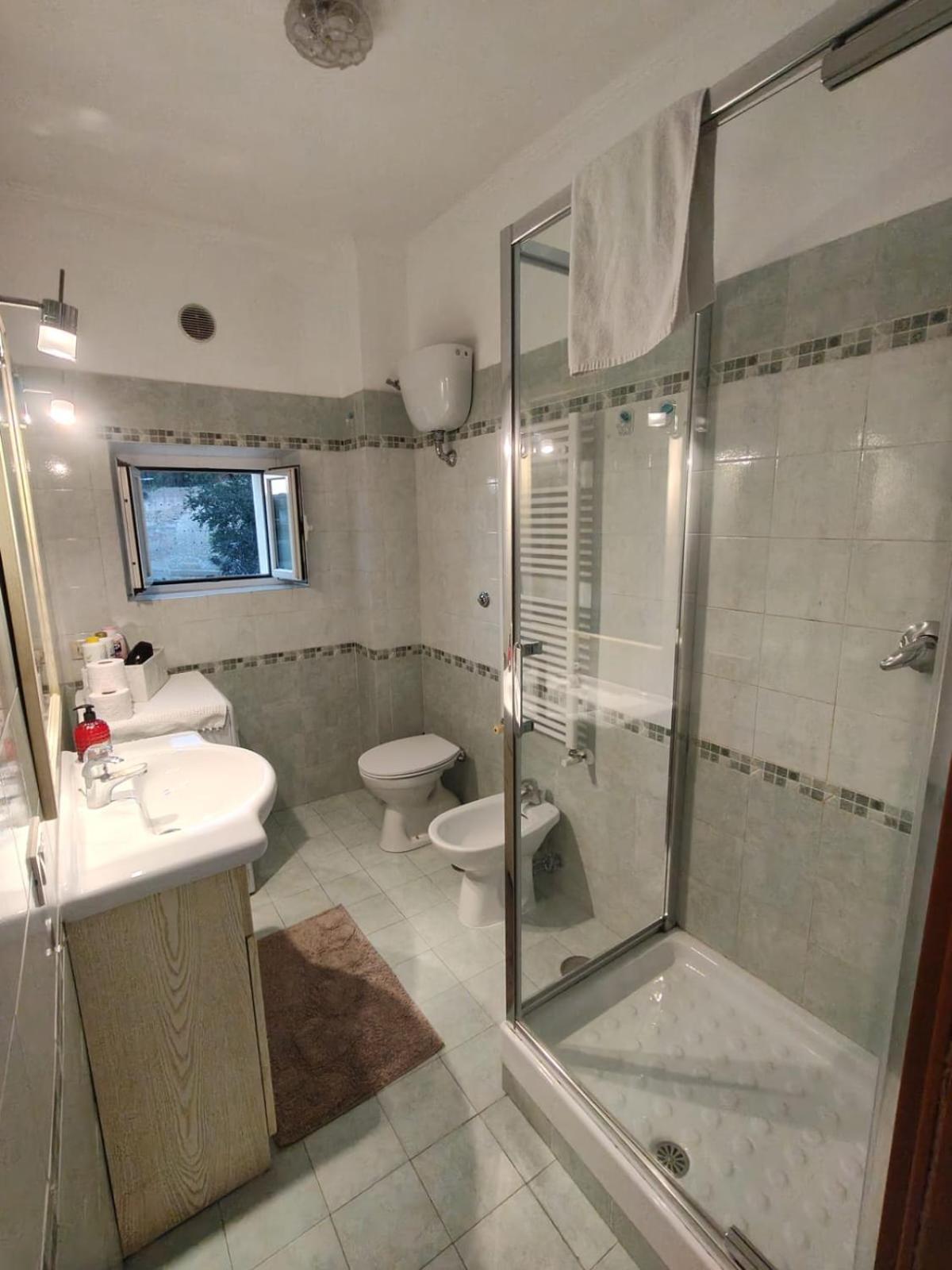 Apartment Appartament Piramide Cestia Rome