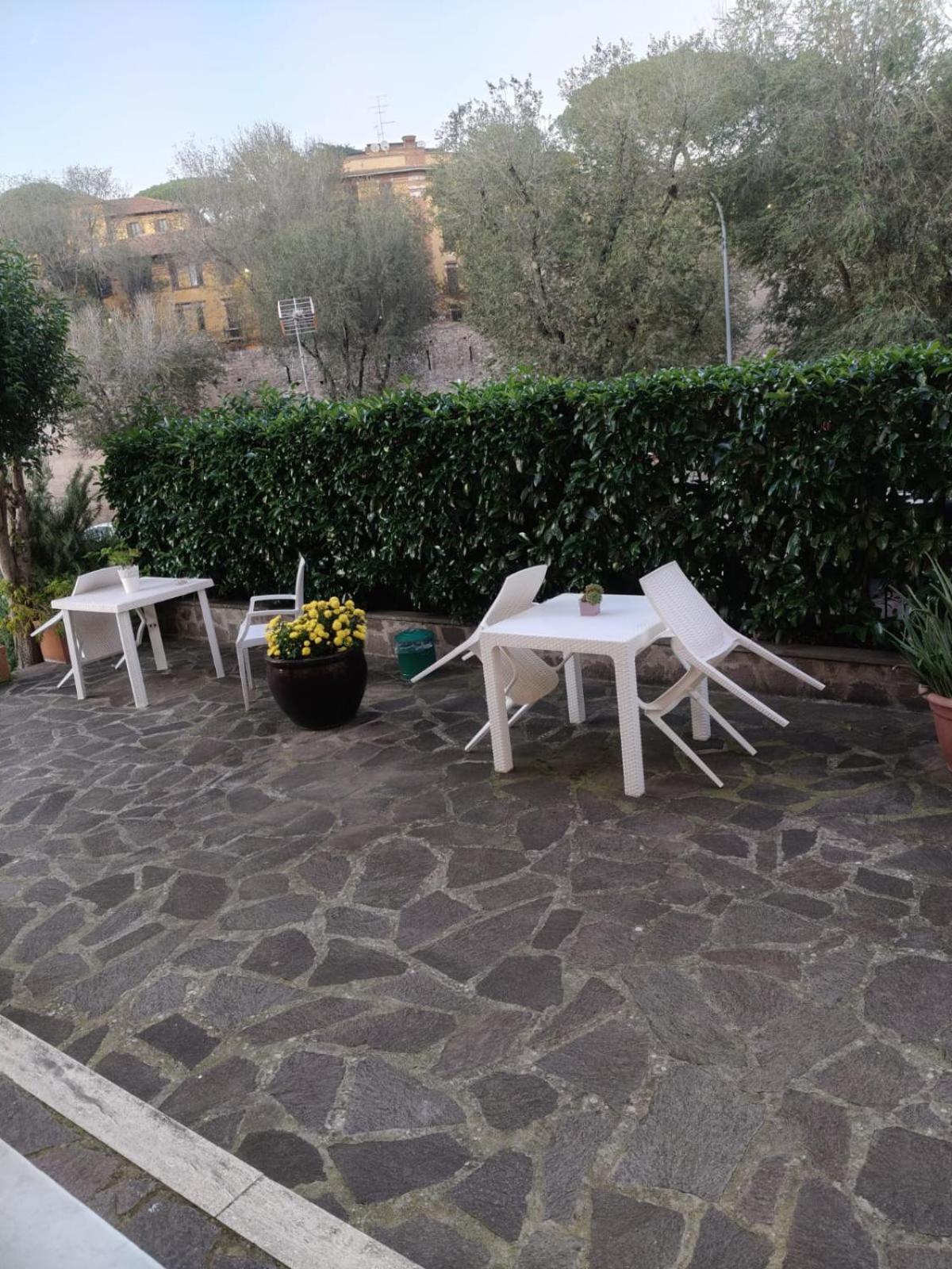 Apartment Appartament Piramide Cestia