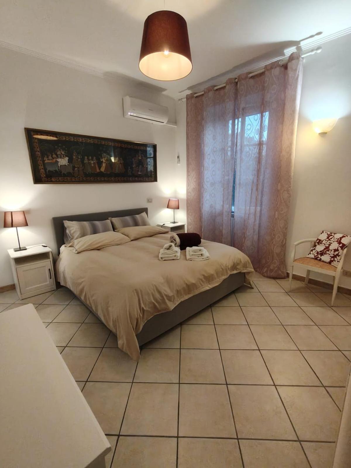 Apartment Appartament Piramide Cestia *