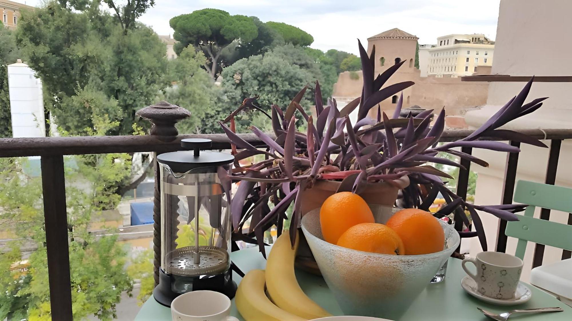 Apartamento Large And Bright Amazing View Basilica San Giovanni In Laterano *
