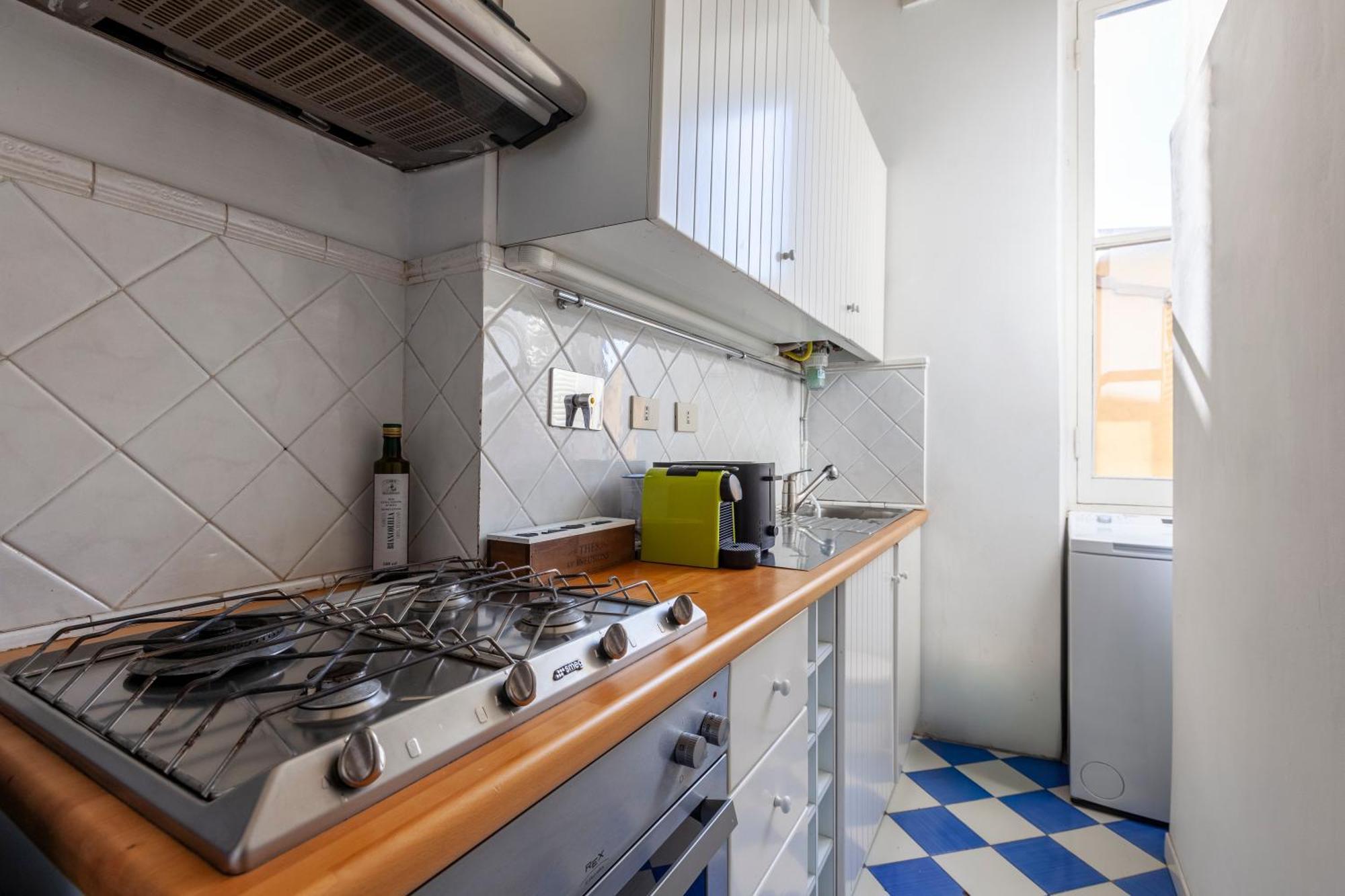 Spanish Steps Charming Apartment, New Opening * Roma