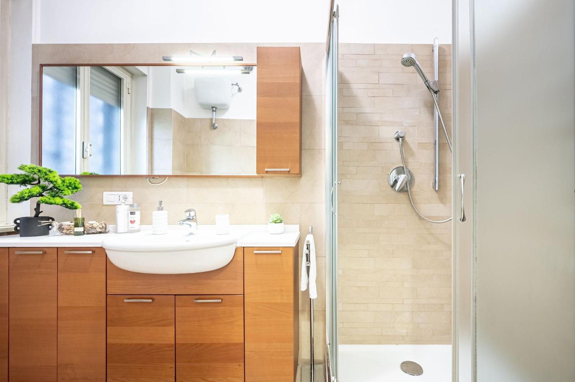 King Size Wifi Air Conditioning Tv50 10min Colosseo-trastevere Apartment *