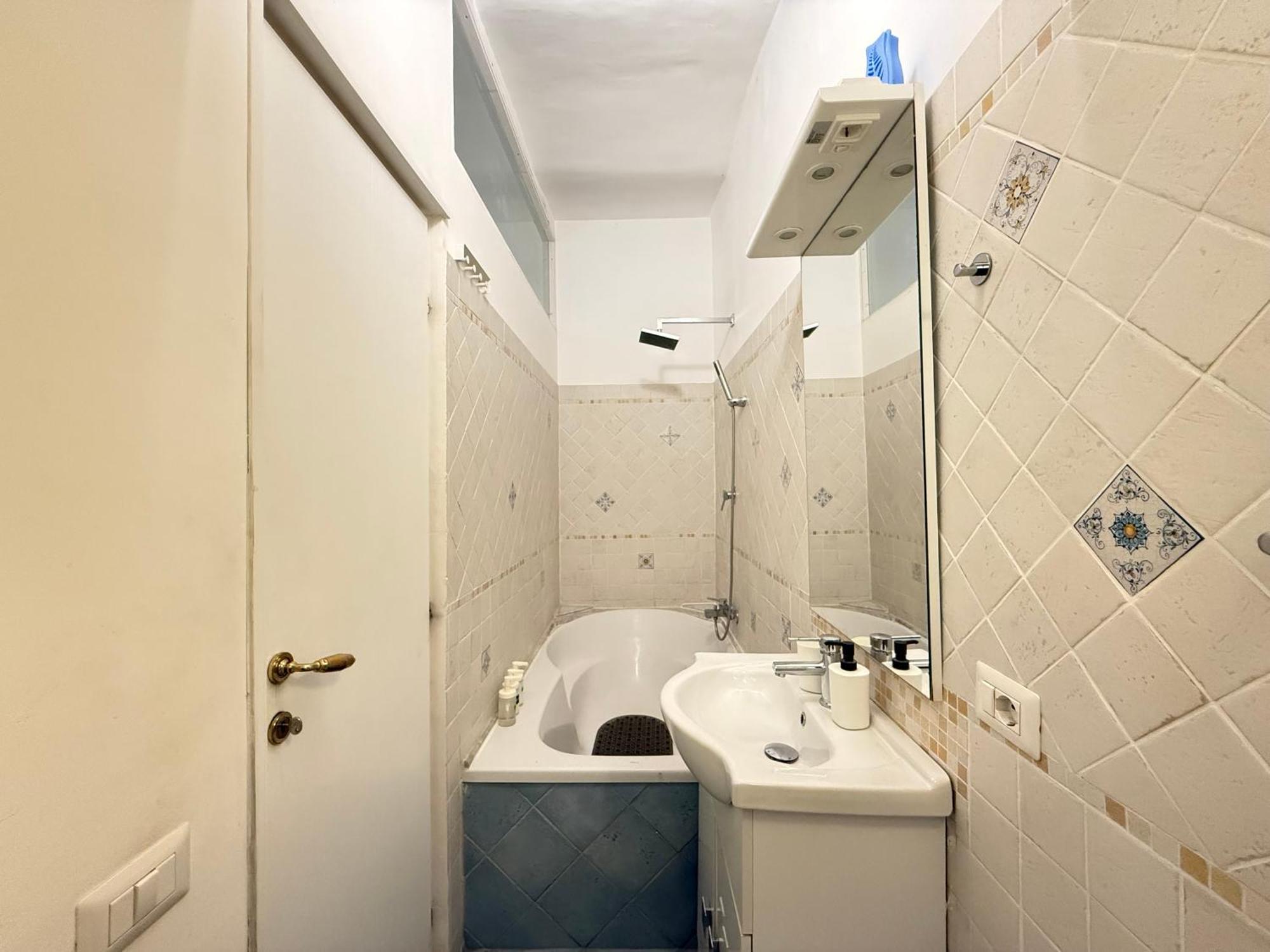 Apartamento San Lorenzo , Near Termini Station Center V Roma