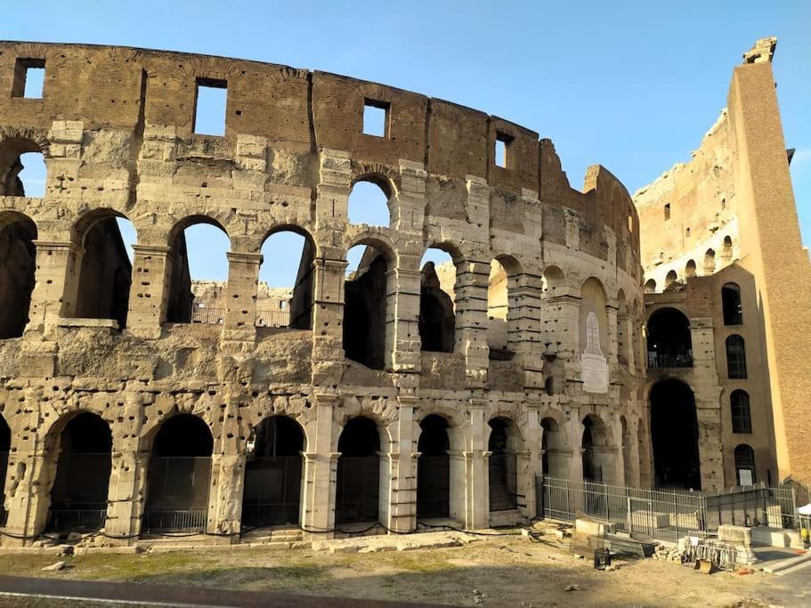Appartamento Monolocale Tiburtina Luminoso, Centrale, Silenzioso E Con Parcheggio Antistante