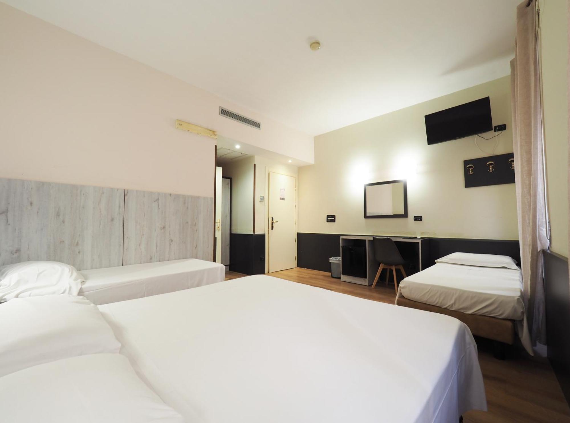 Hotel Osimar