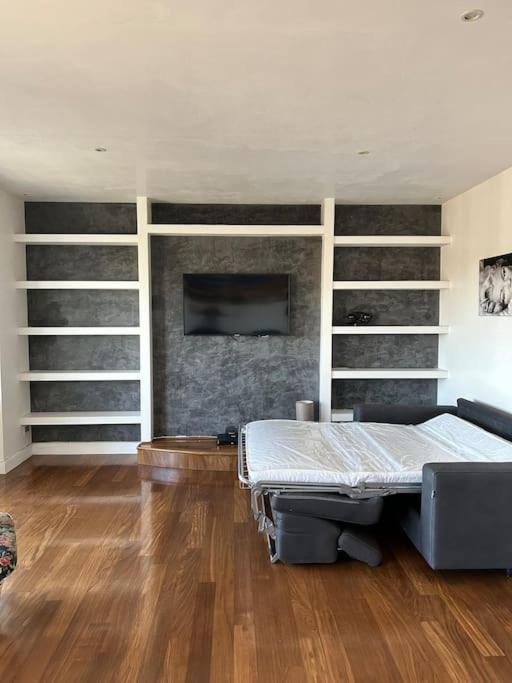 Luxury House481 Rom