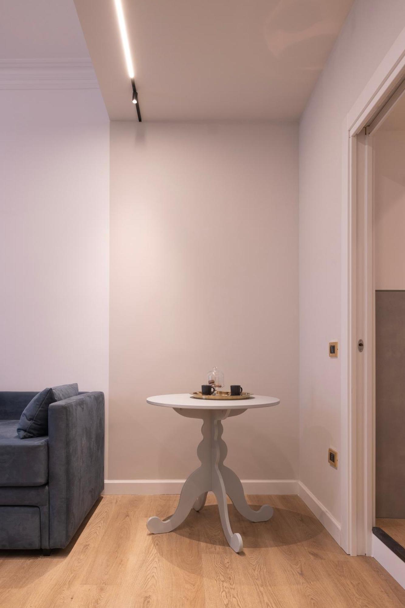 Tiburtina 86 Luxury Gjestgiverier