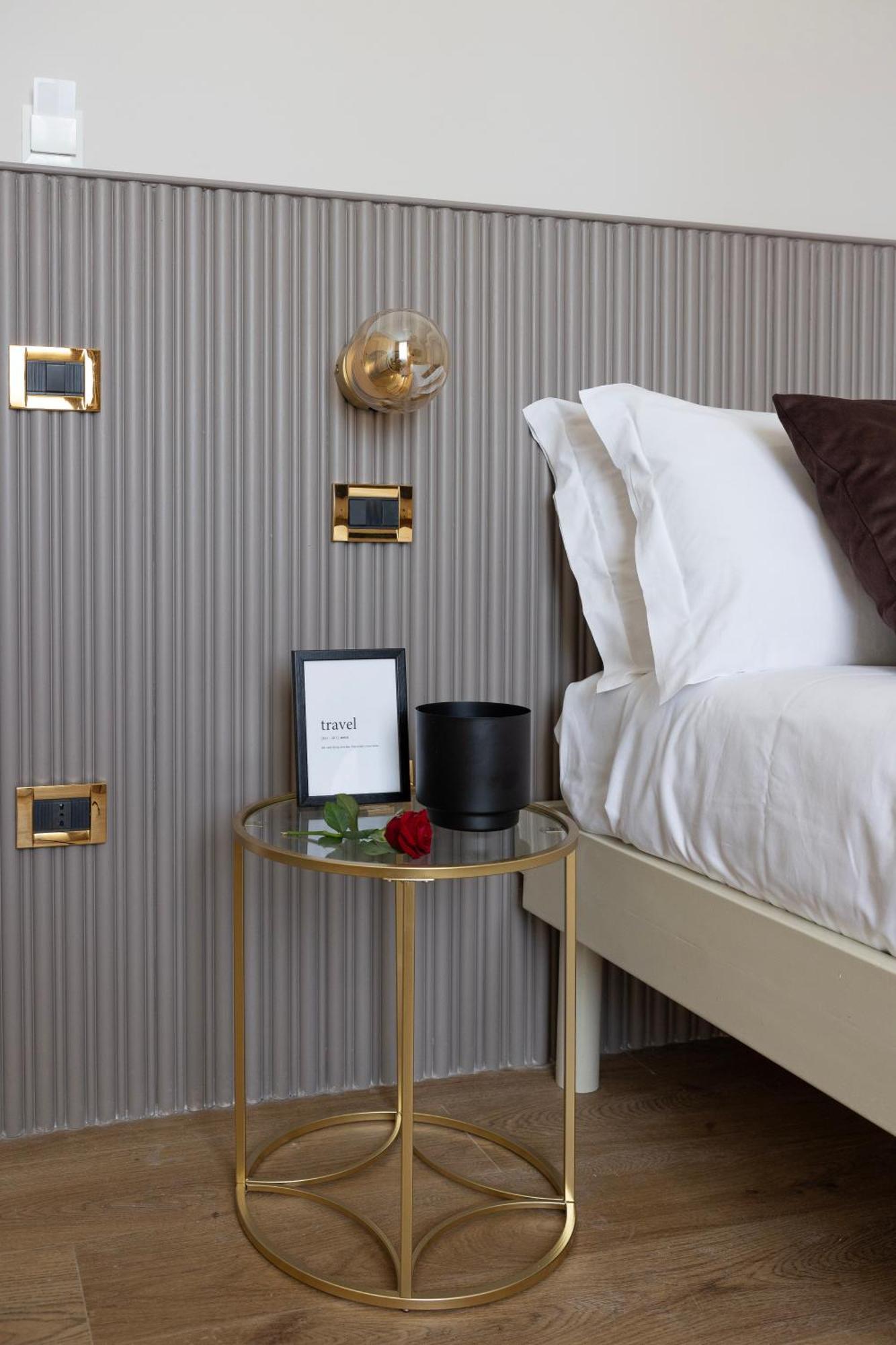 Tiburtina 86 Luxury Gjestgiverier Roma