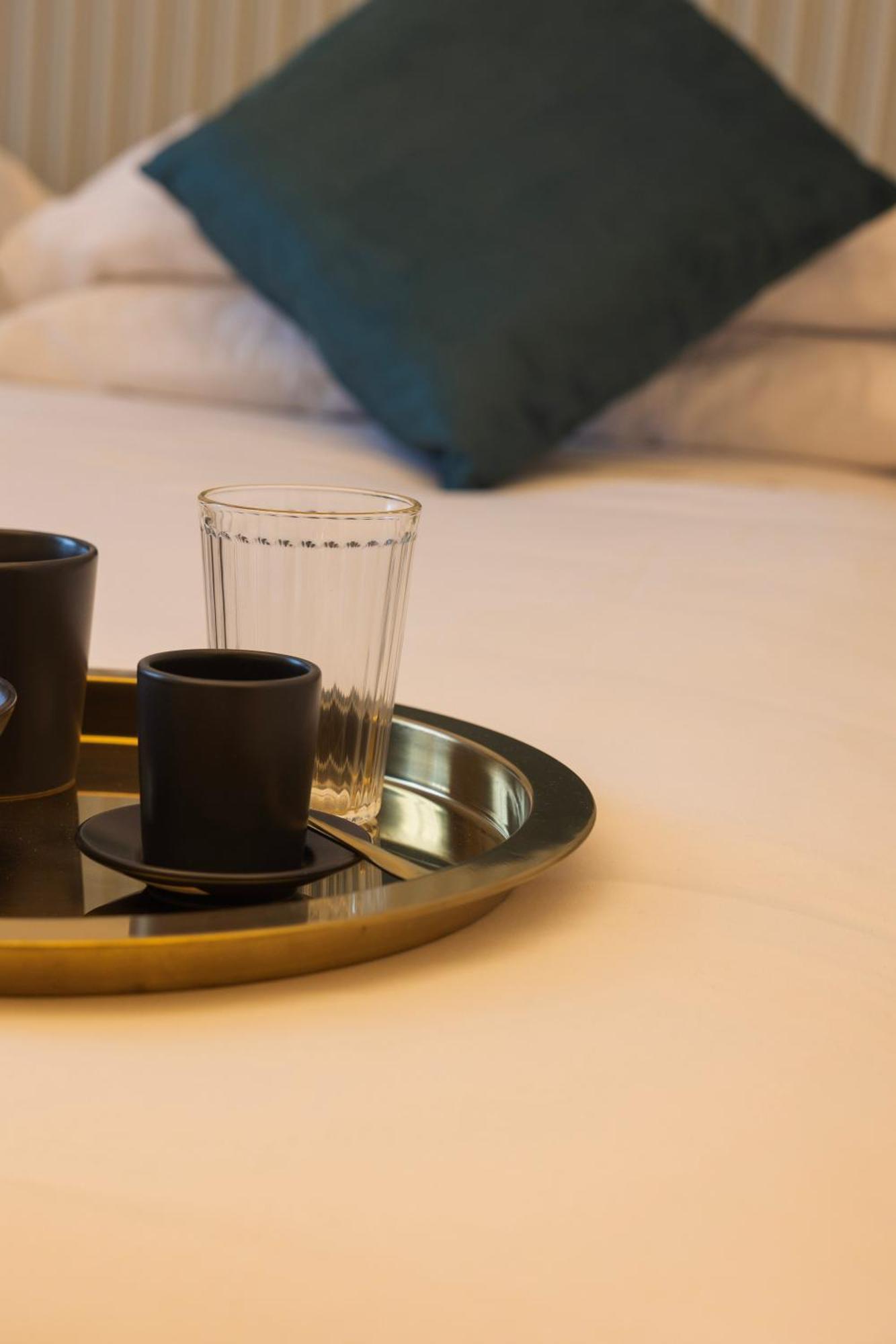 Tiburtina 86 Luxury Gjestgiverier Roma