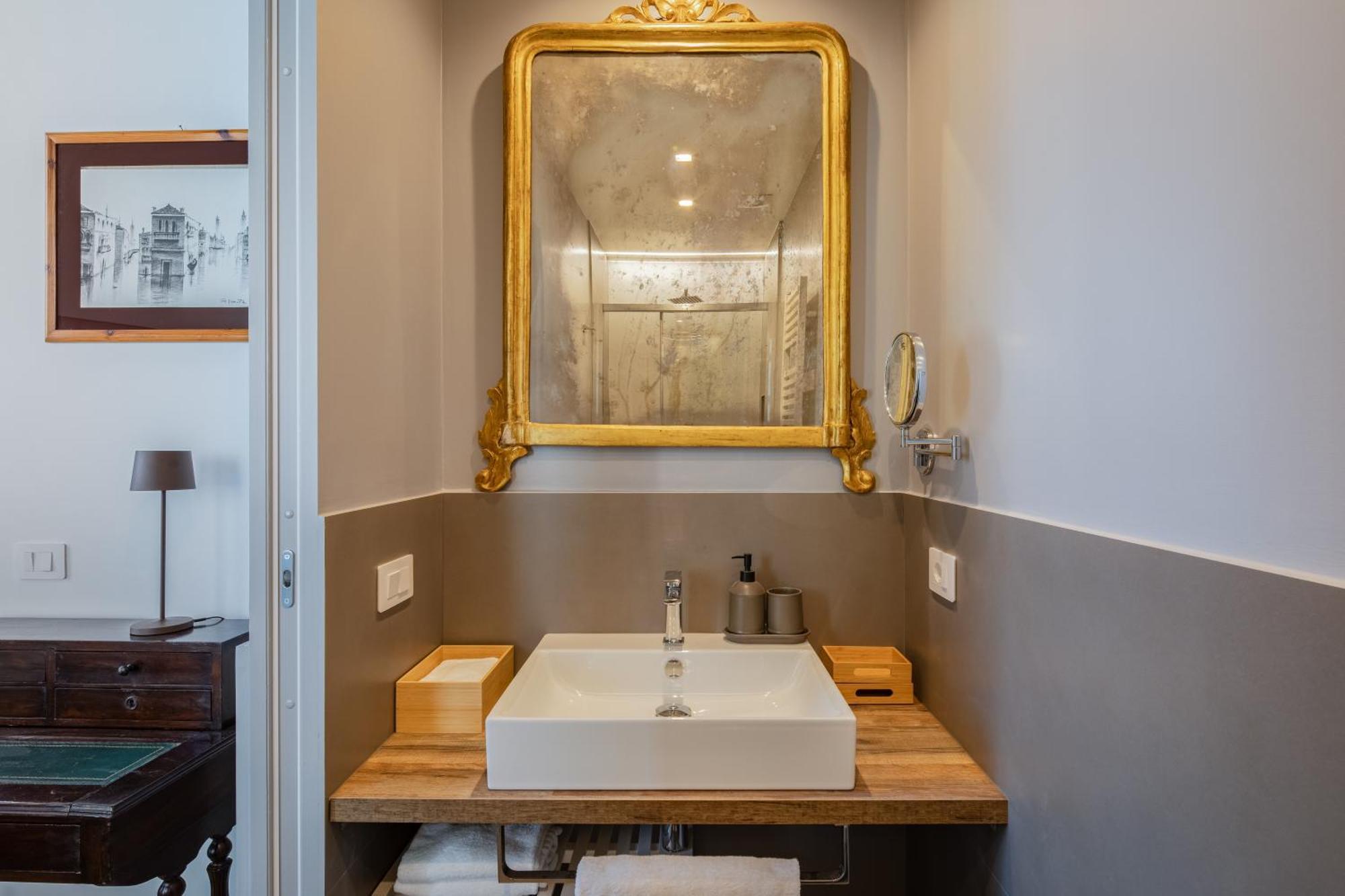 Luxury In Trastevere San Calisto Appartamento