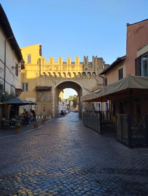 Angolo De Trastevere - Accogliente E Silenzioso Apartamento