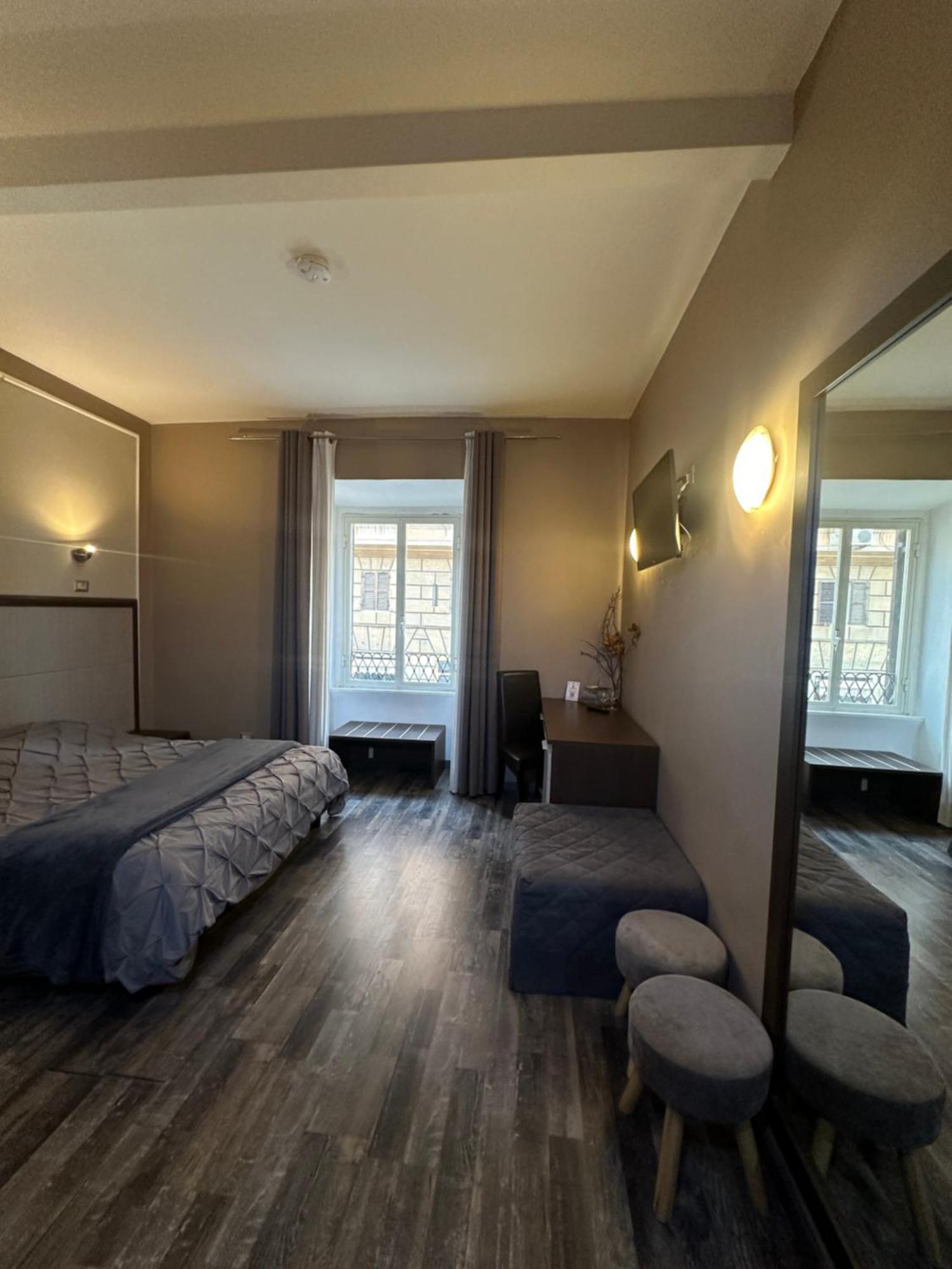 Candia 4* Roma