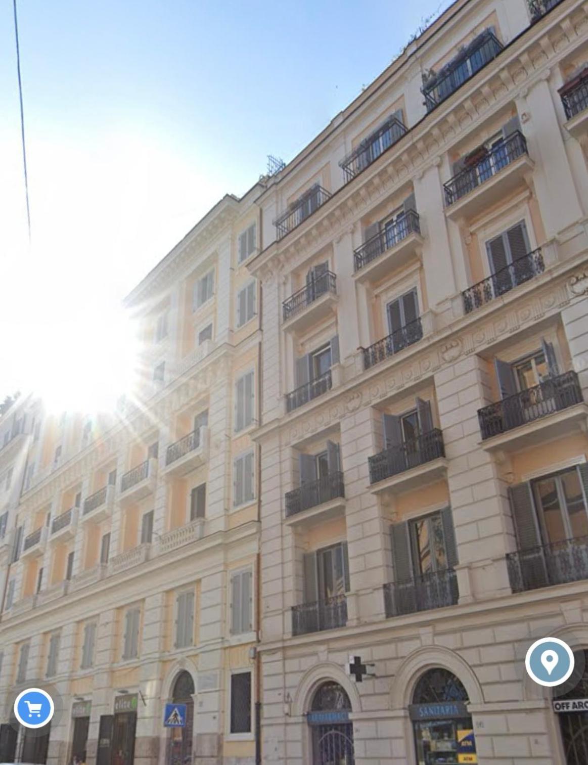 Center Termini & Sale Privat overnatting