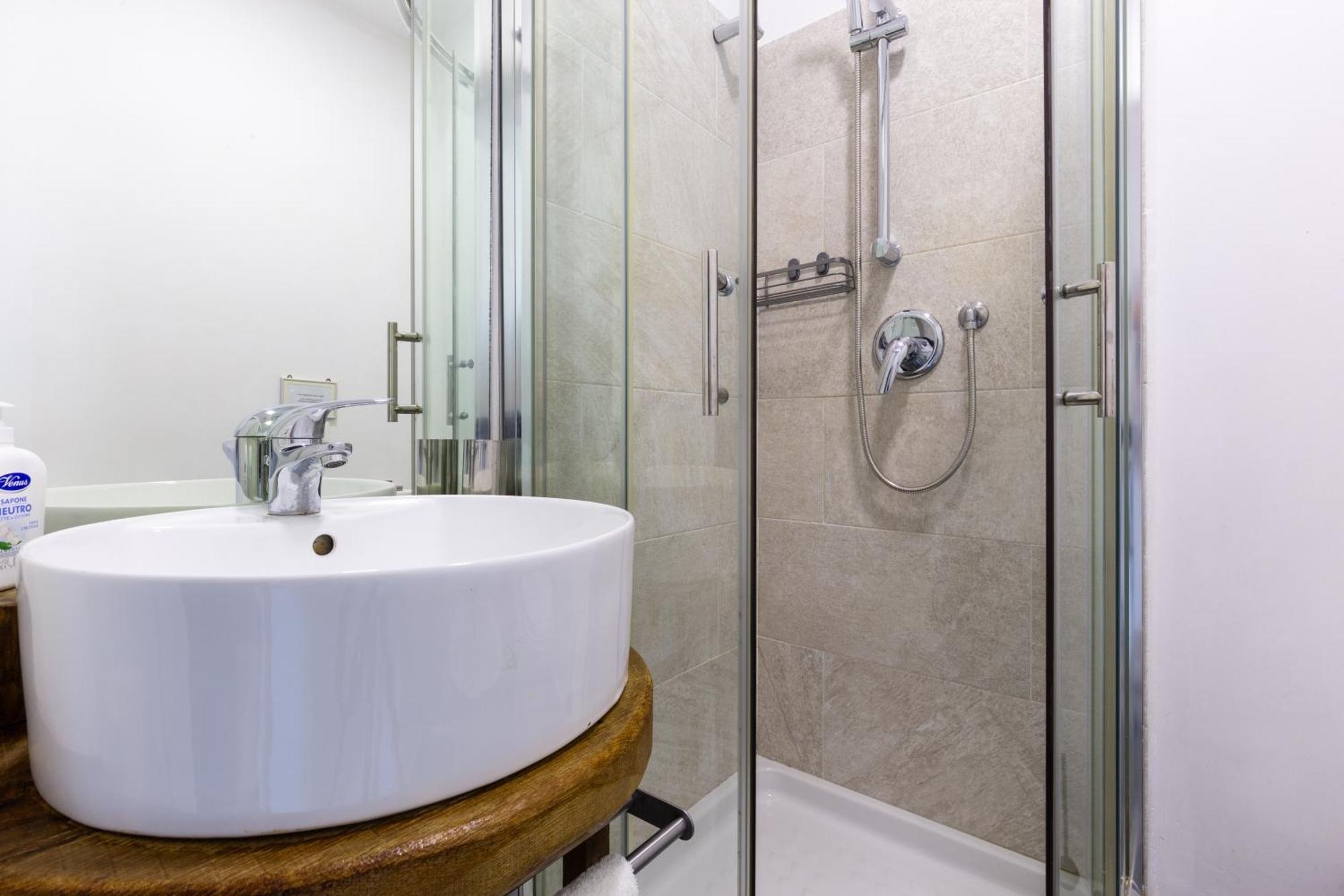 Sunny Charming 3 Bdr, 3bath Appartamento *